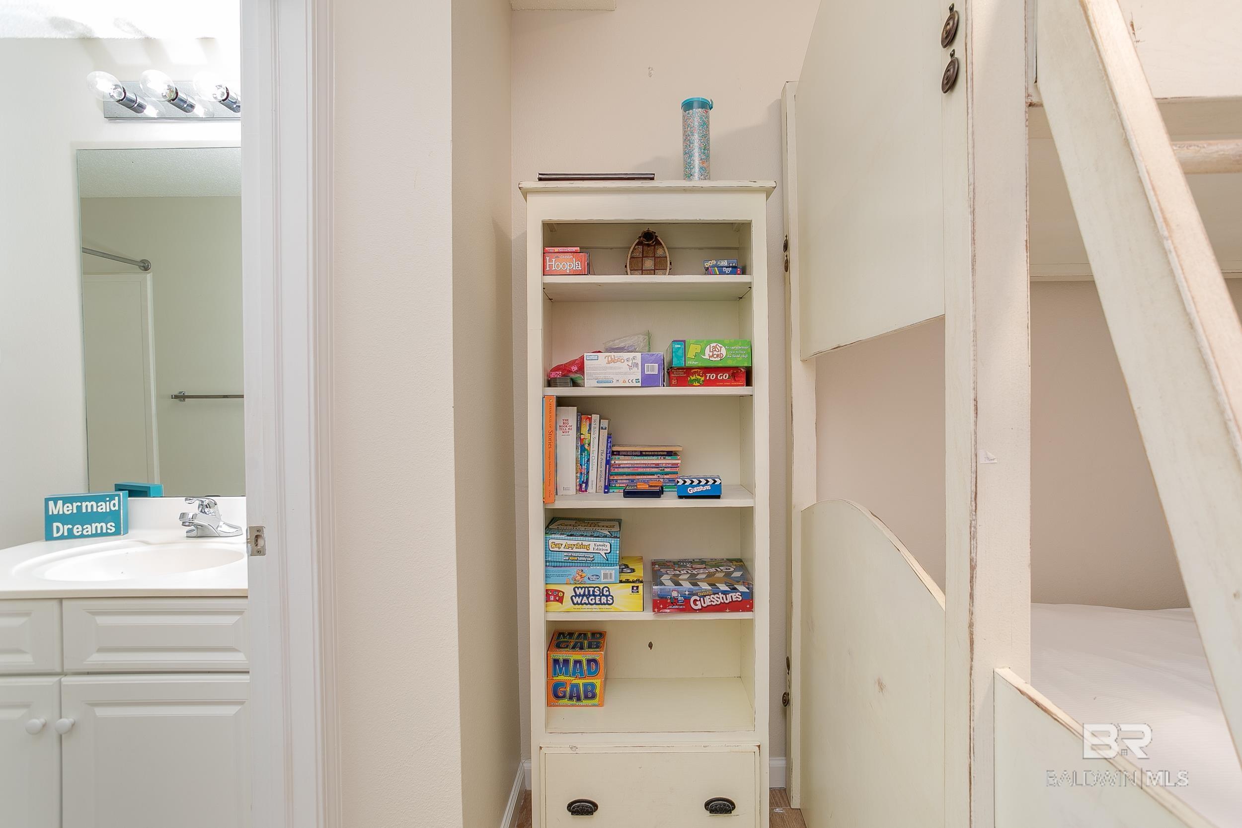 375 Beach Club Trail B310