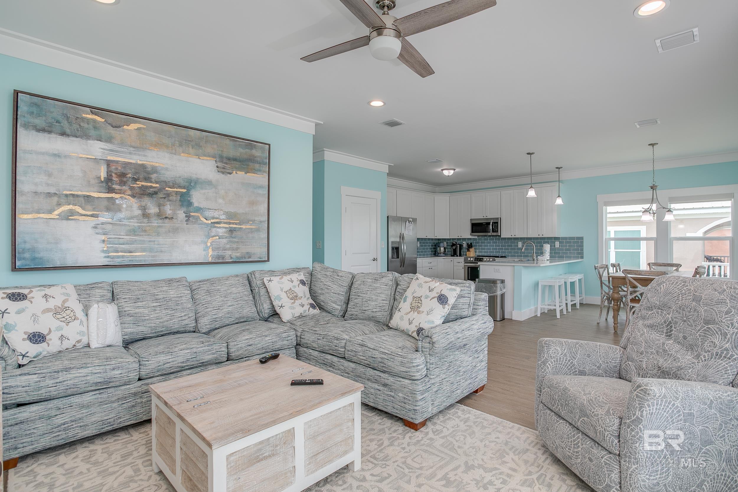 545 Harbor Light Circle