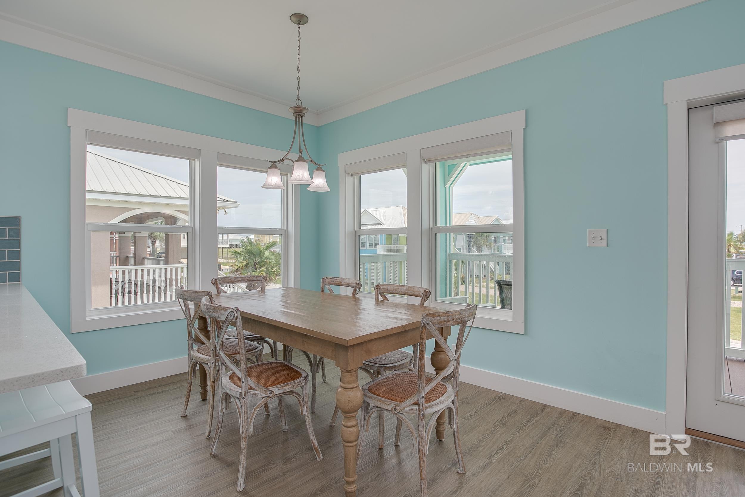545 Harbor Light Circle