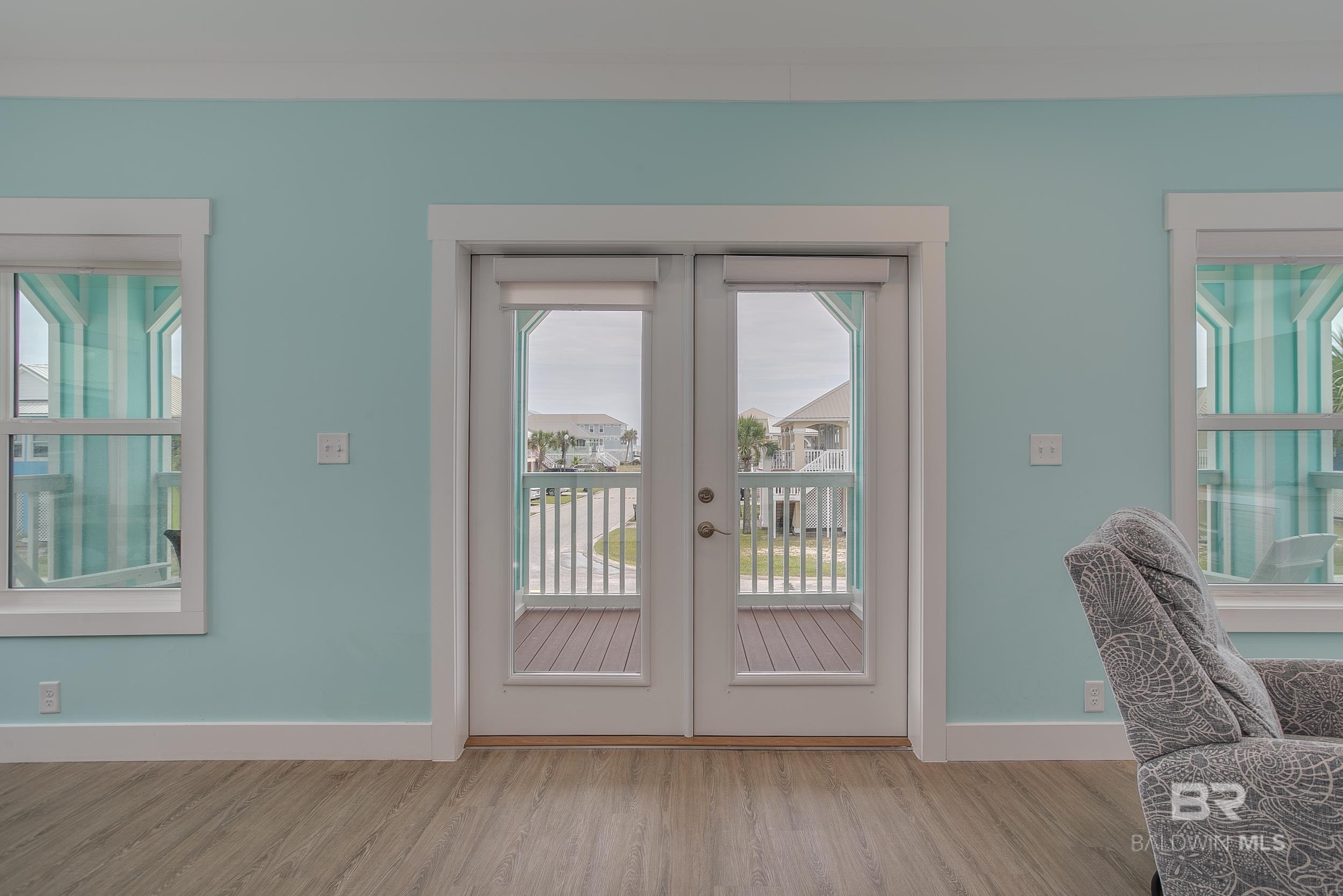 545 Harbor Light Circle