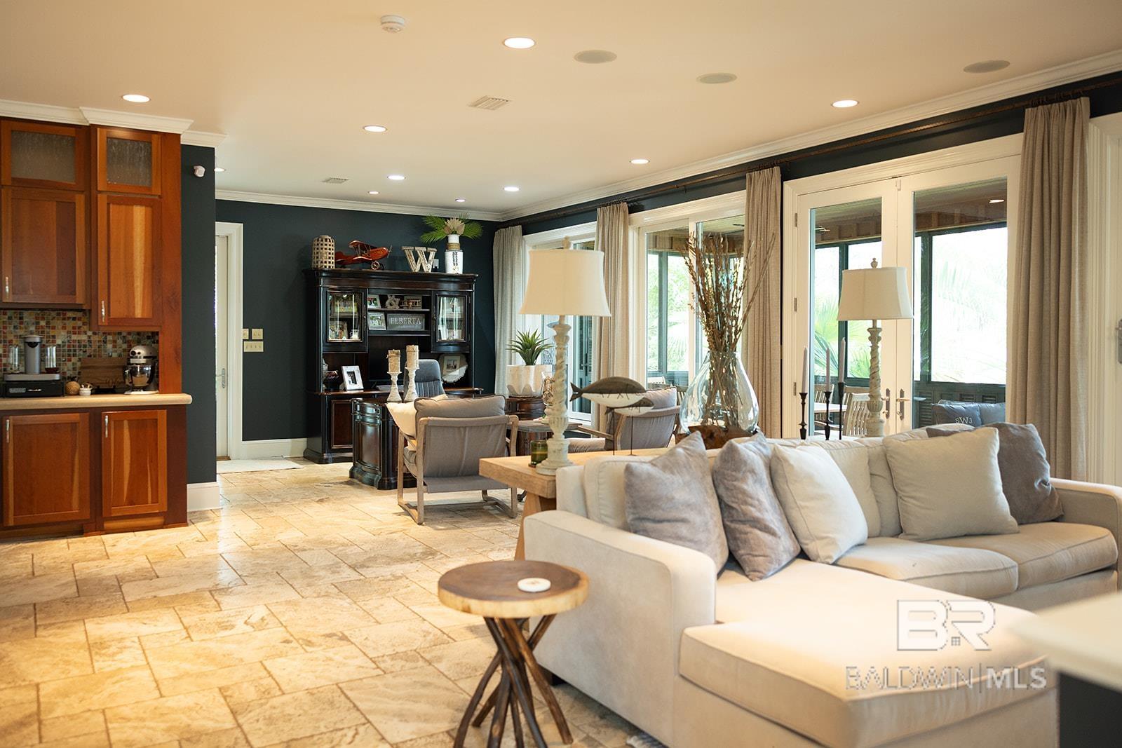 8401 Osprey Drive