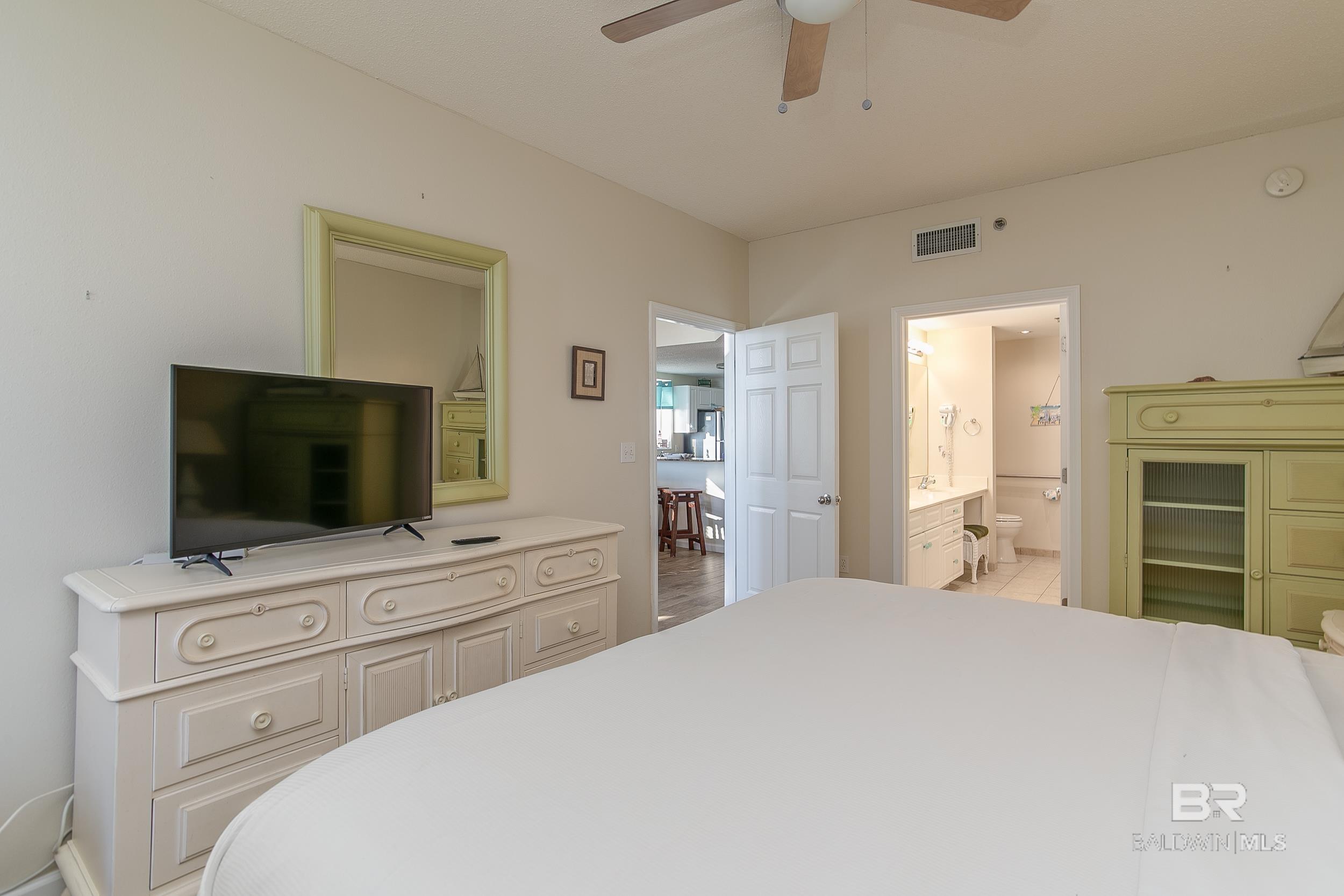 375 Beach Club Trail B310