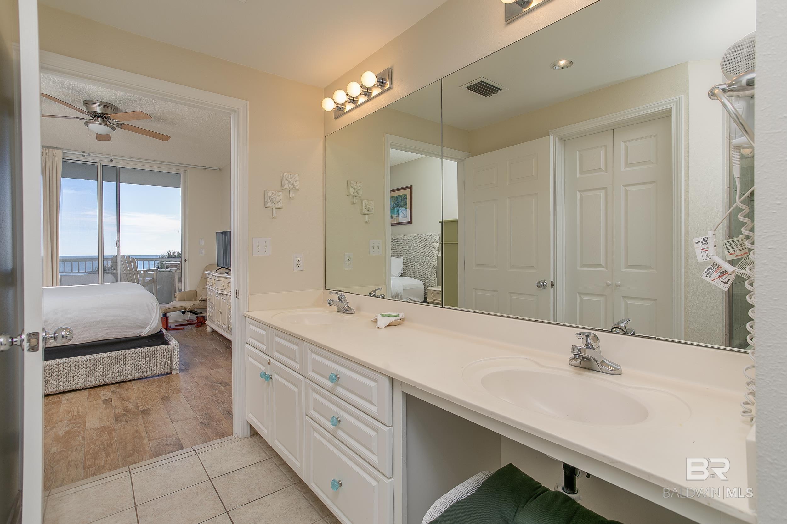 375 Beach Club Trail B310