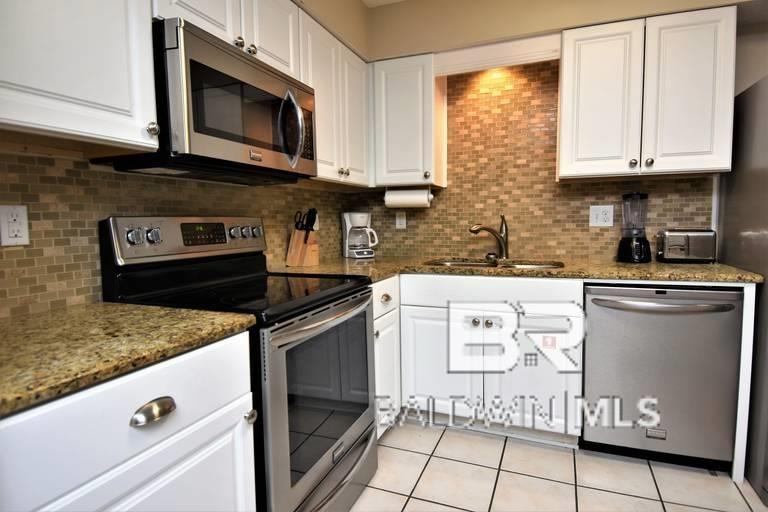 1069 W Beach Boulevard 11A