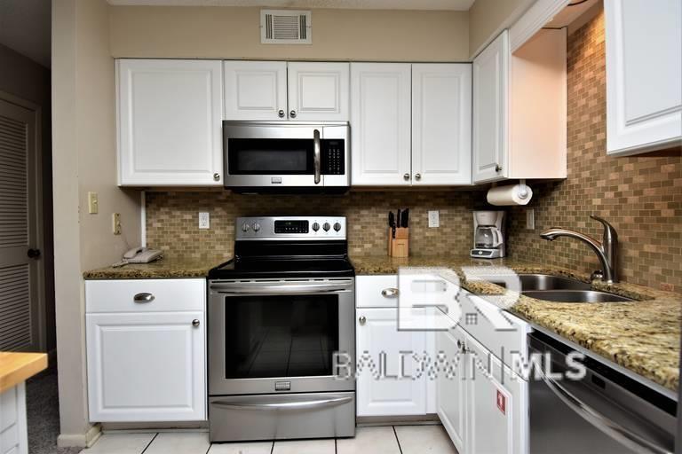 1069 W Beach Boulevard 11A