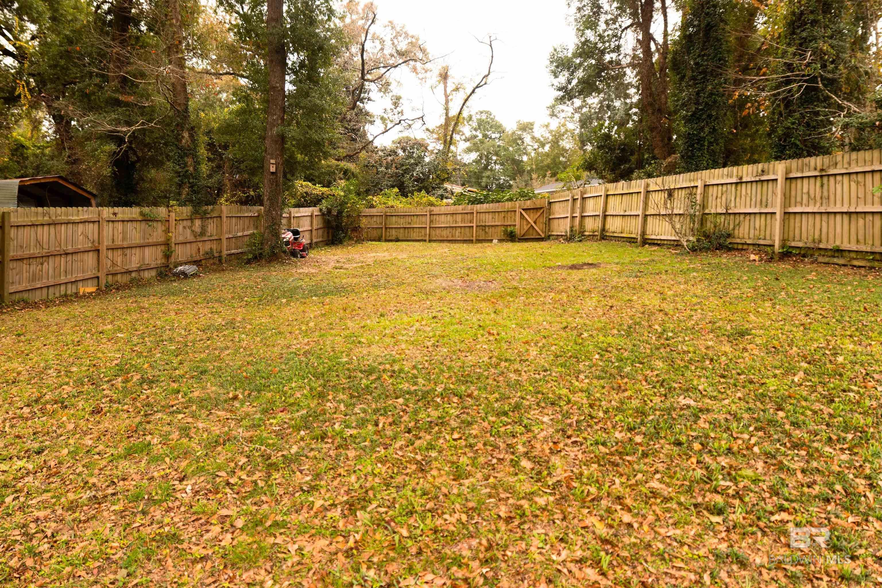 207 Confederate Drive