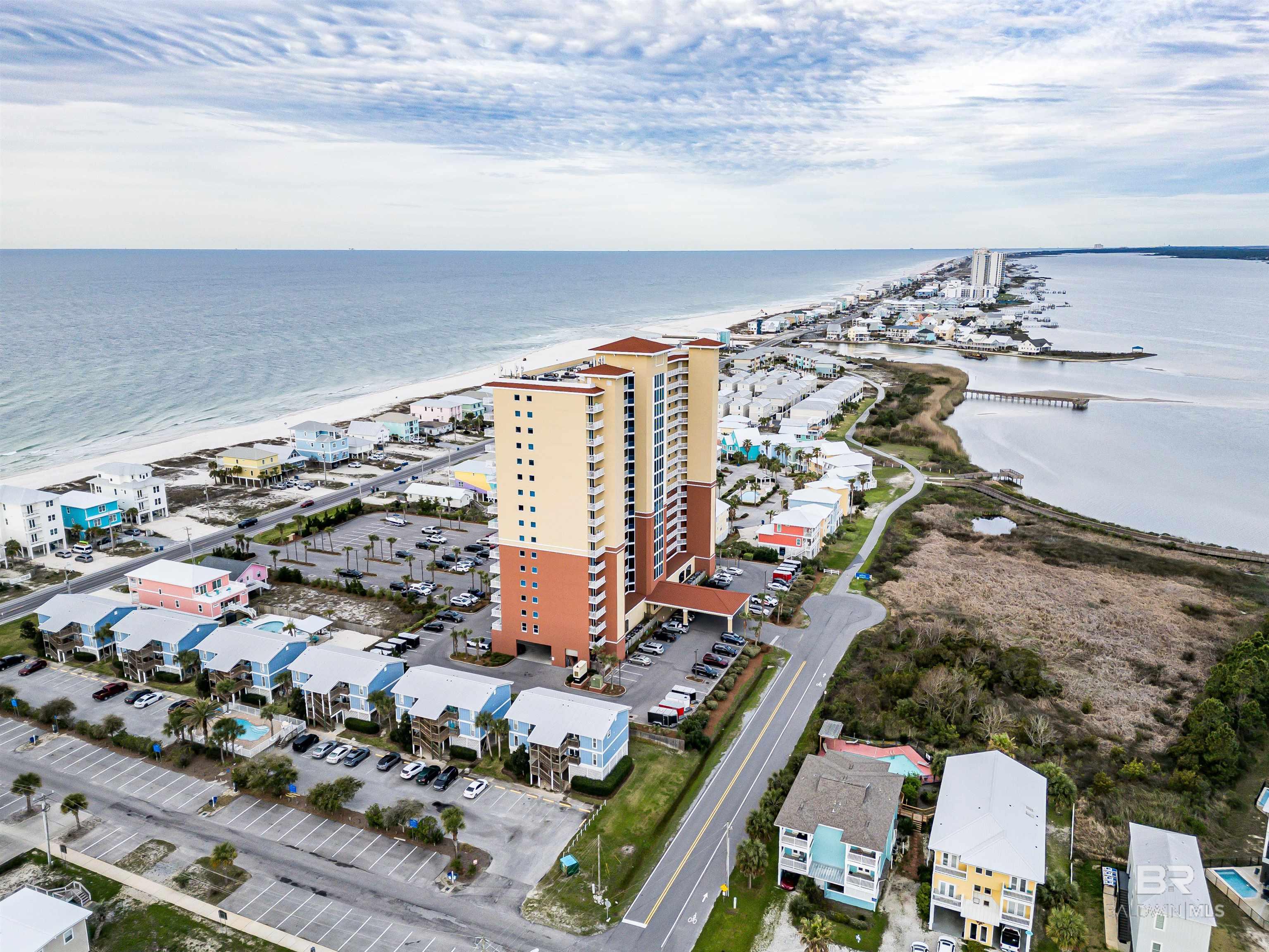Gulf Shores Condos from $600,000-$1,000,000
