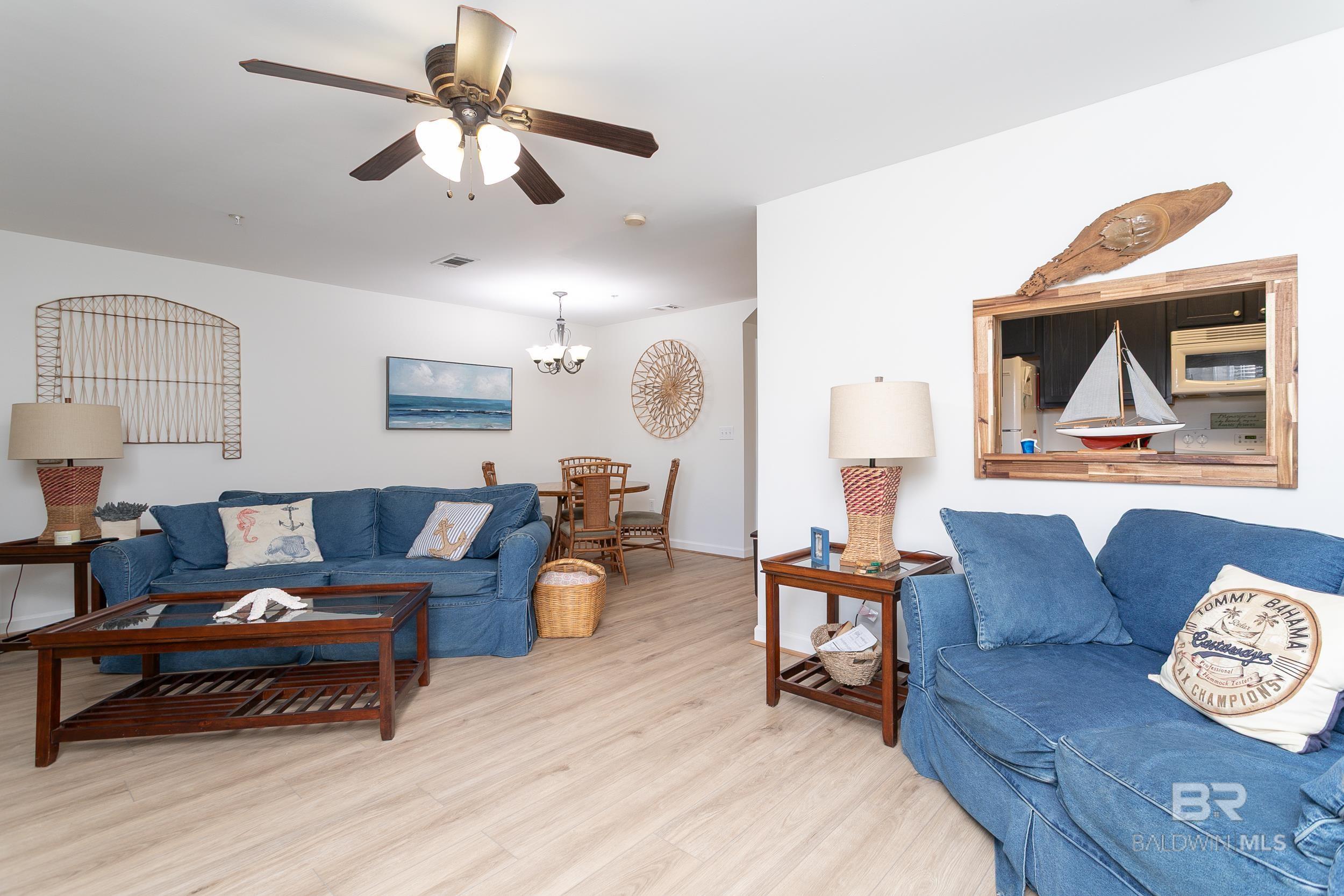 1517 Regency Road 33