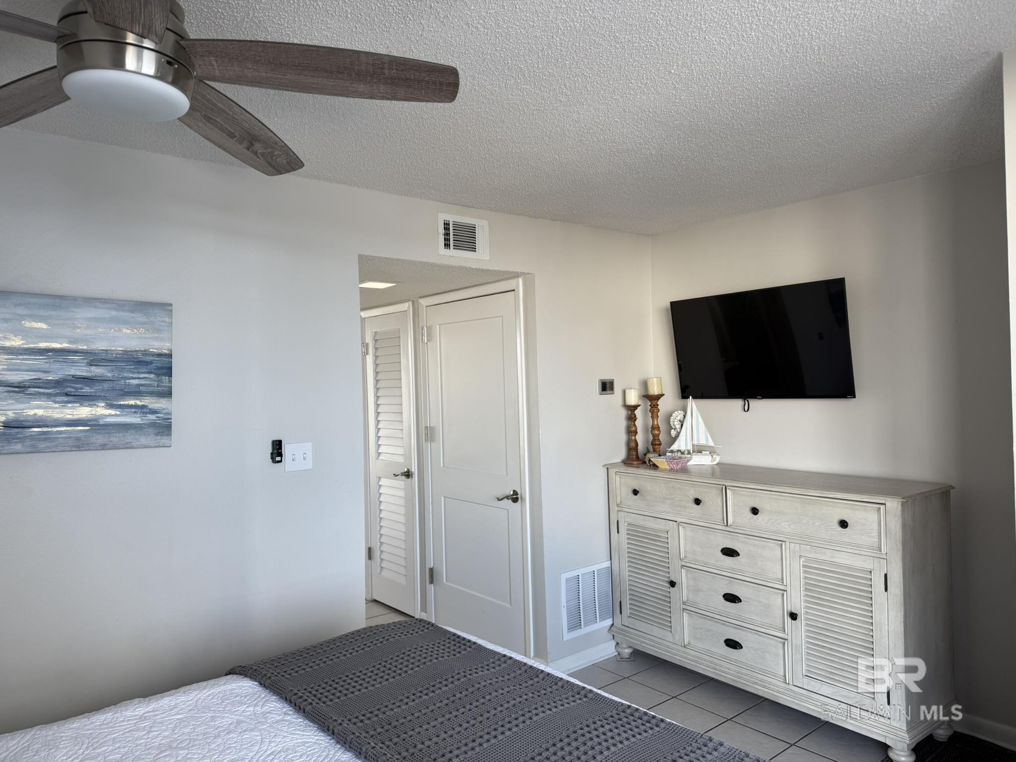1832 W Beach Boulevard A-216