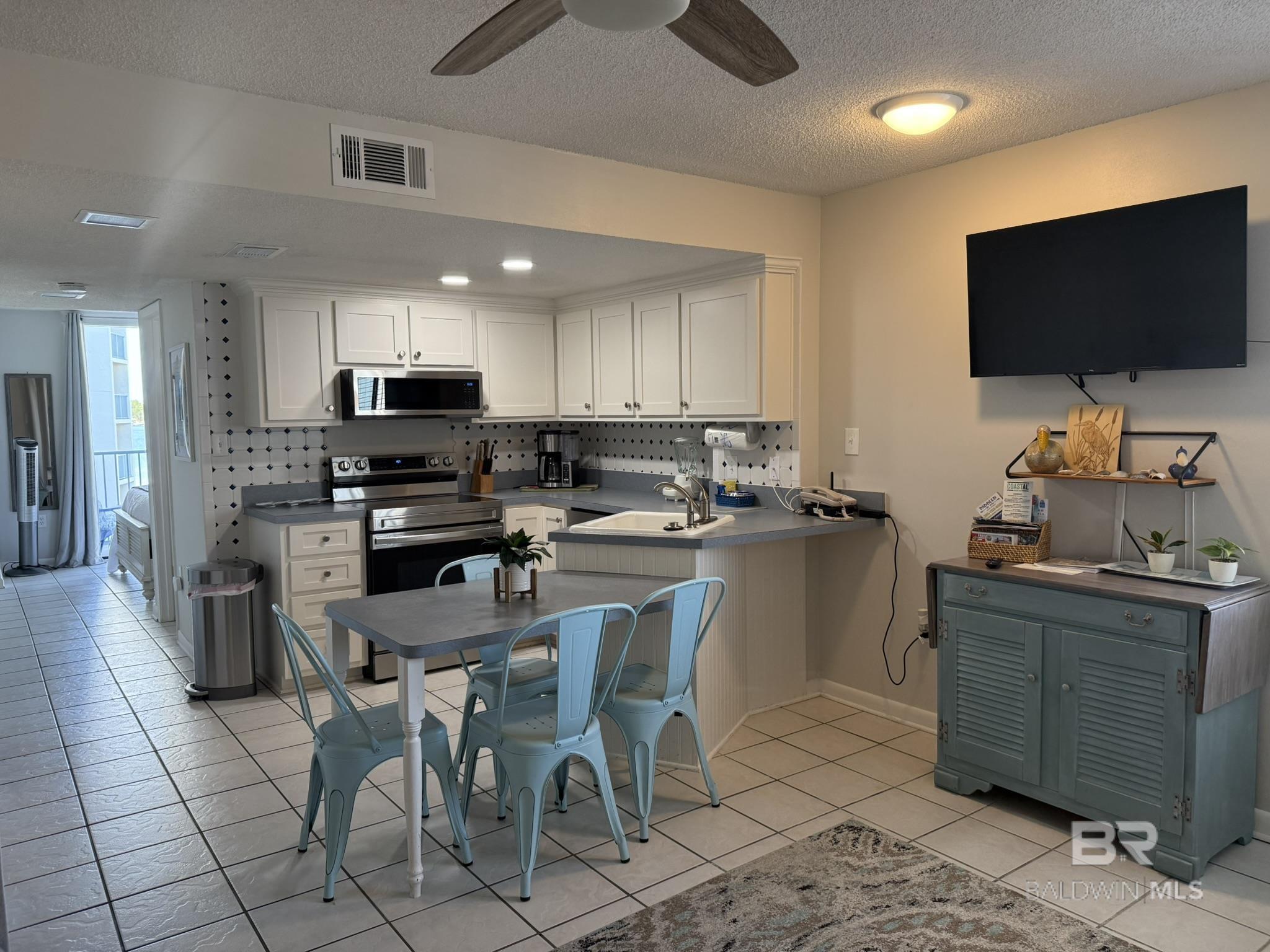 1832 W Beach Boulevard A-216