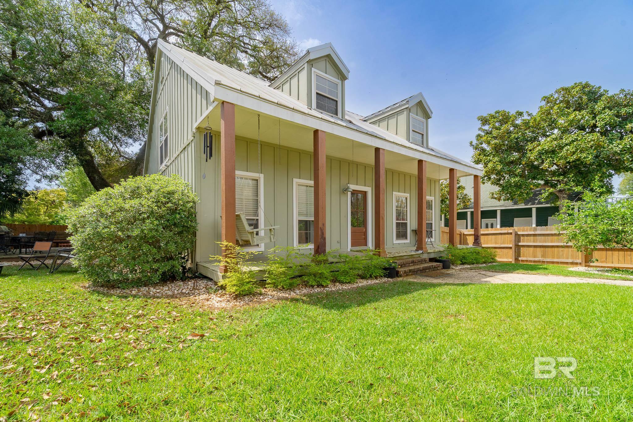 Daphne Homes from $400,000-$500,000