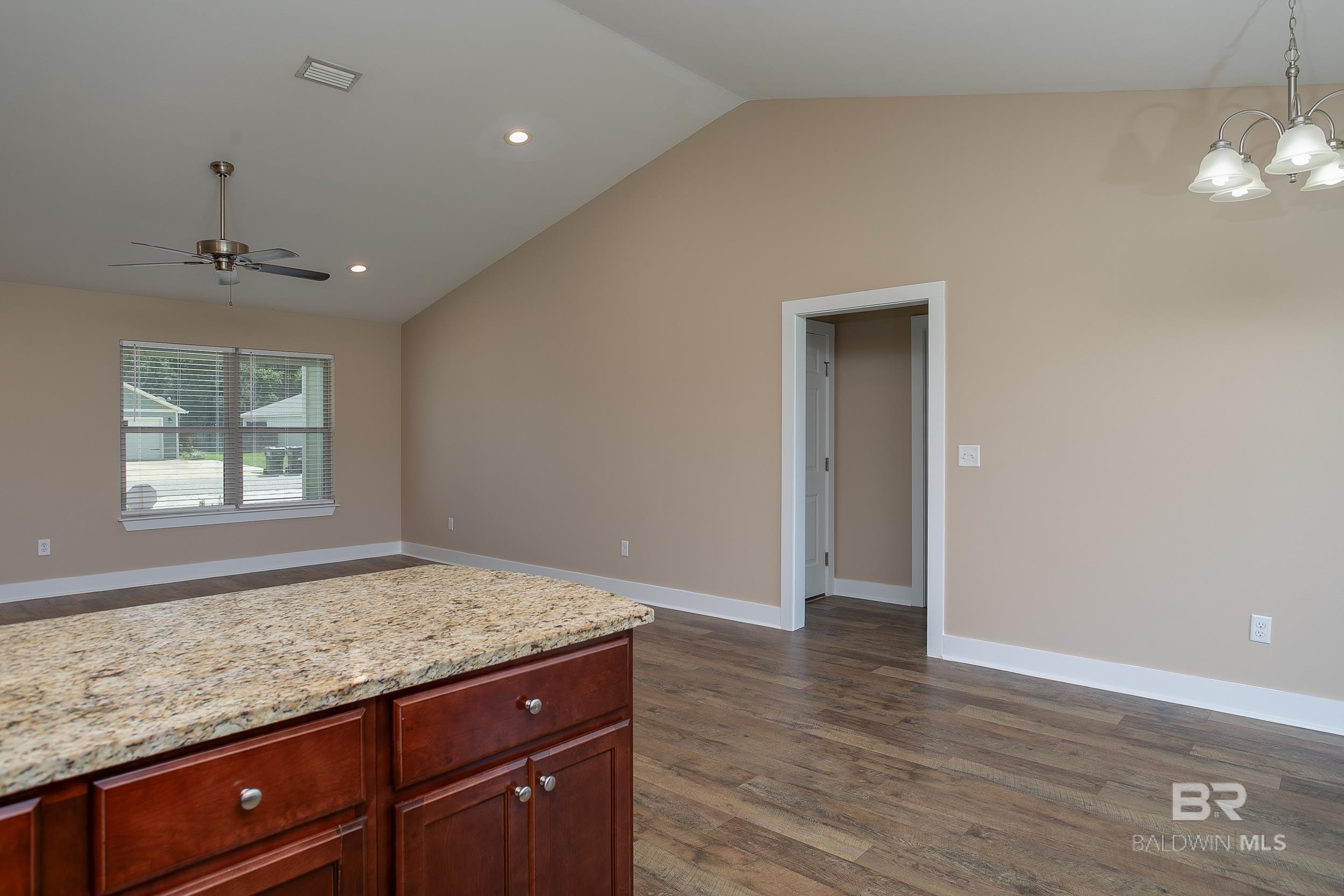 211 Lakefront Circle