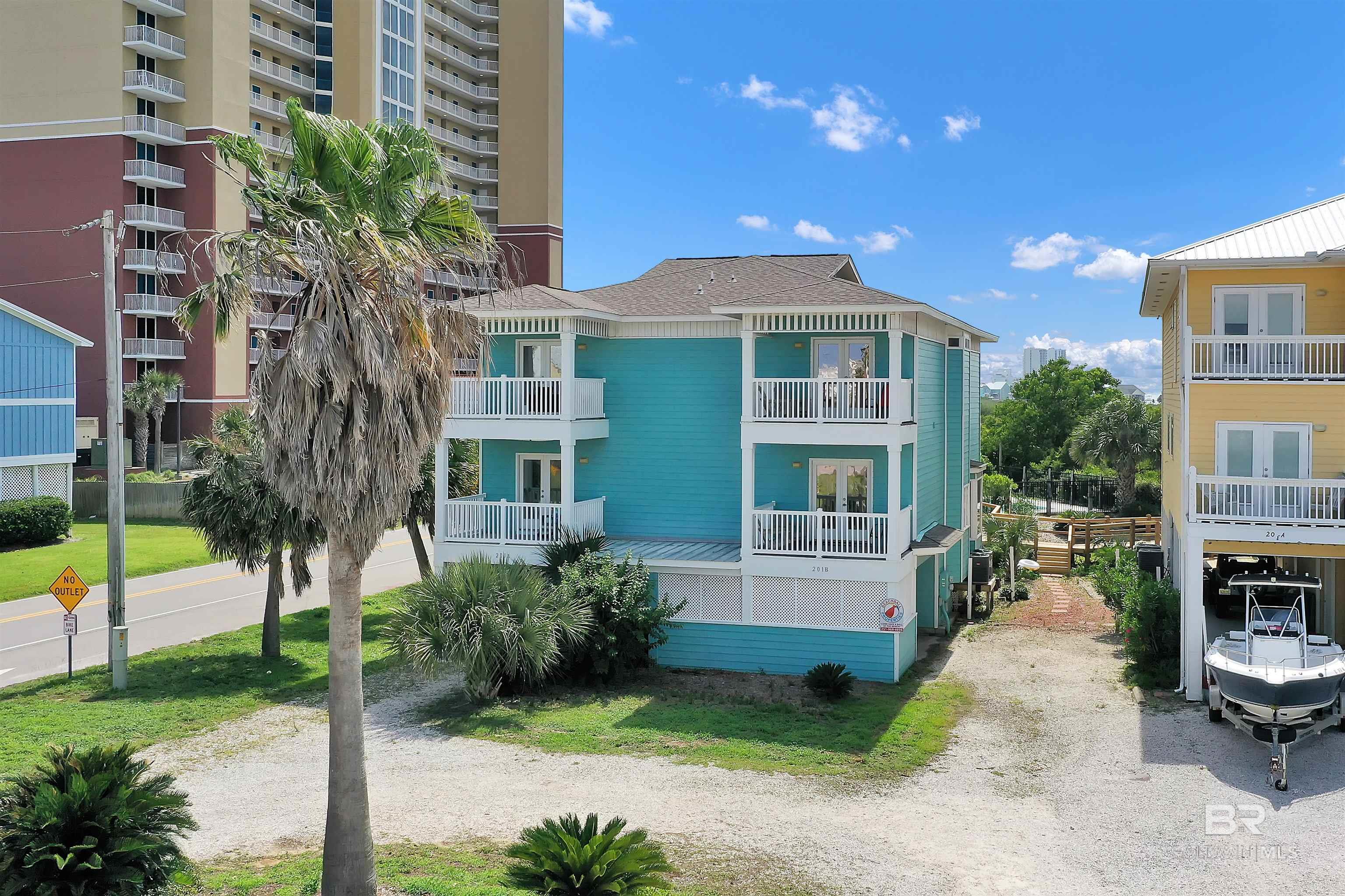 Gulf Shores Condos from $600,000-$1,000,000