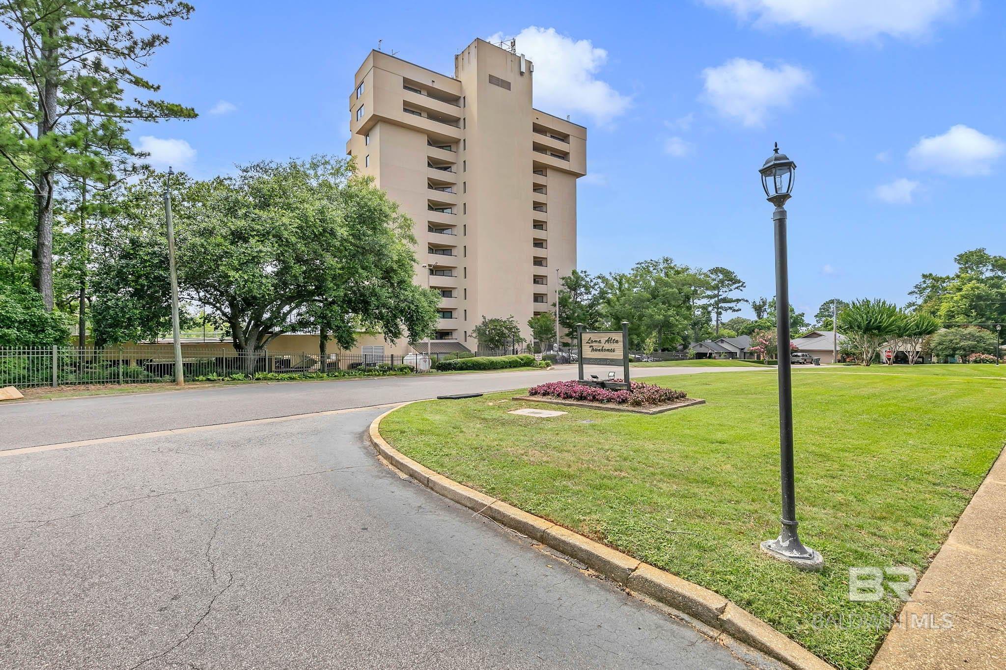 Daphne Homes from $300,000-$400,000