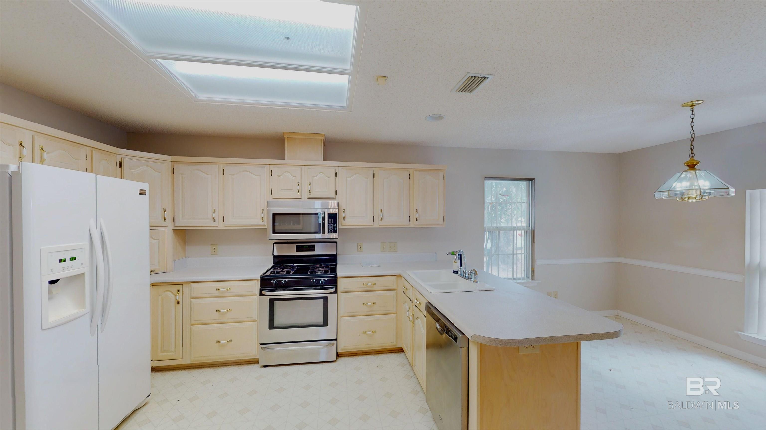 9375 Clubhouse Drive, Foley, AL, 36535