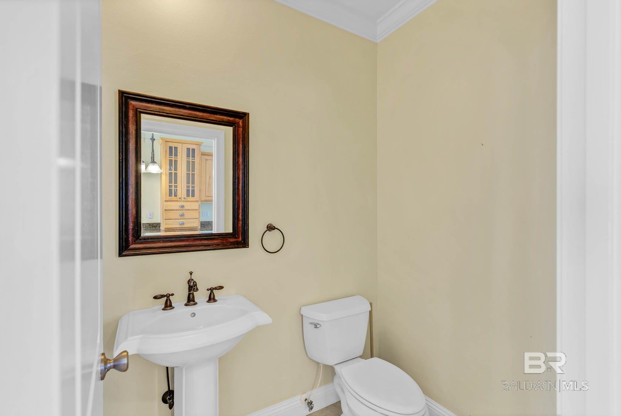 1328 W Lagoon Avenue, Gulf Shores, AL, 36542