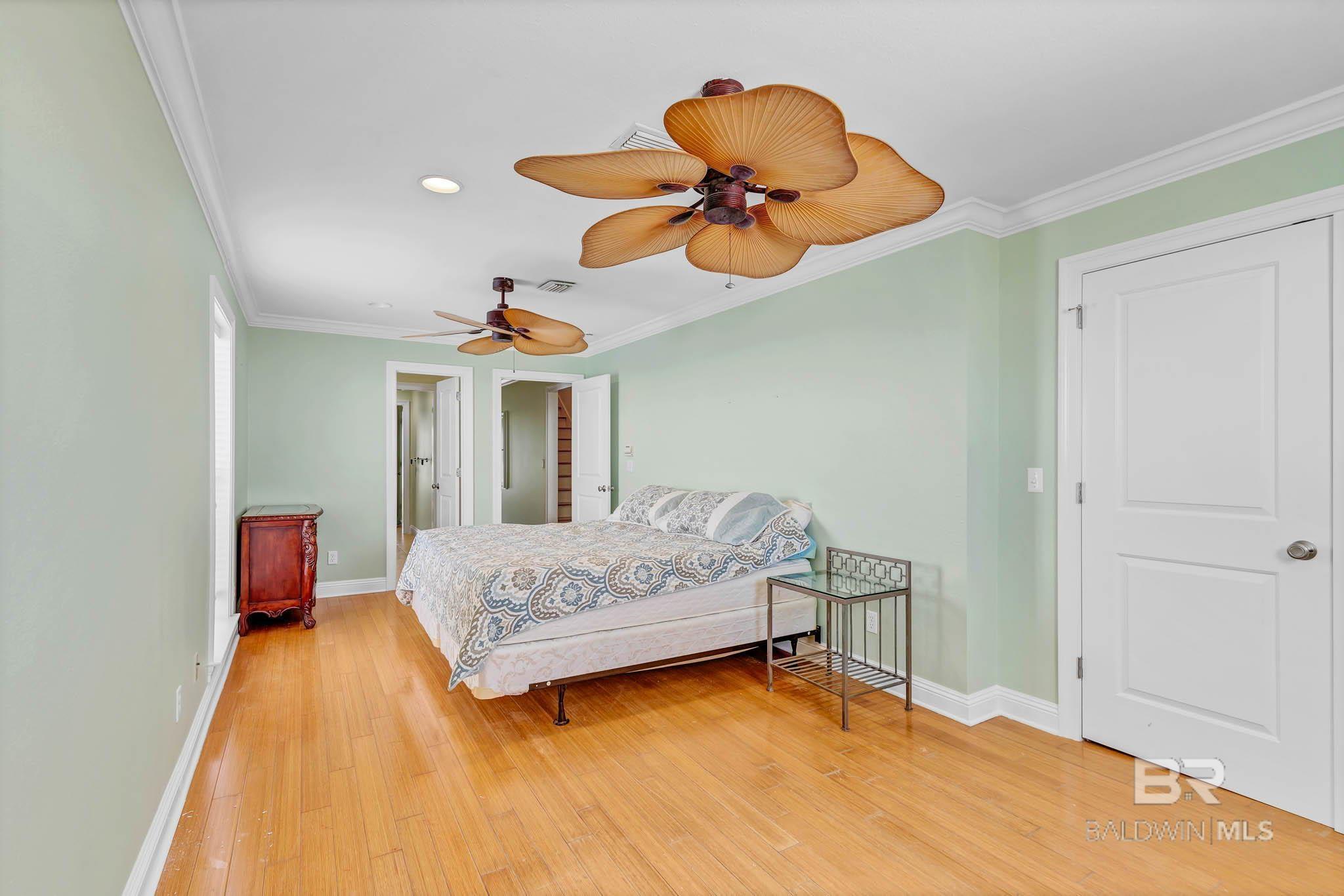 1328 W Lagoon Avenue, Gulf Shores, AL, 36542