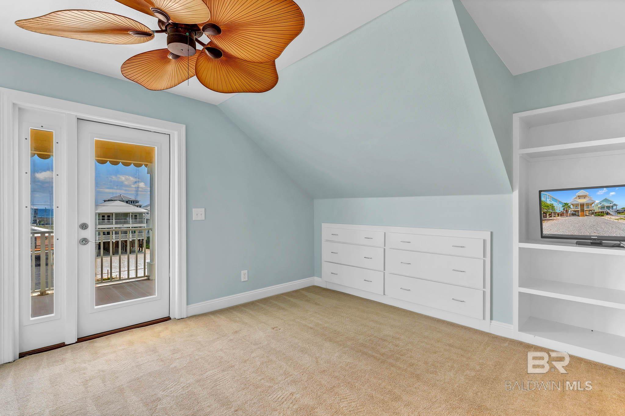 1328 W Lagoon Avenue, Gulf Shores, AL, 36542