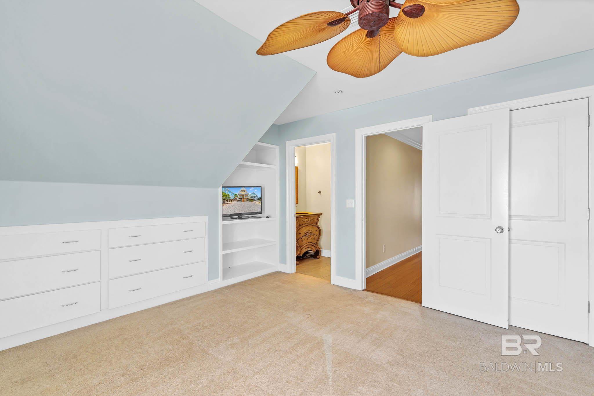 1328 W Lagoon Avenue, Gulf Shores, AL, 36542