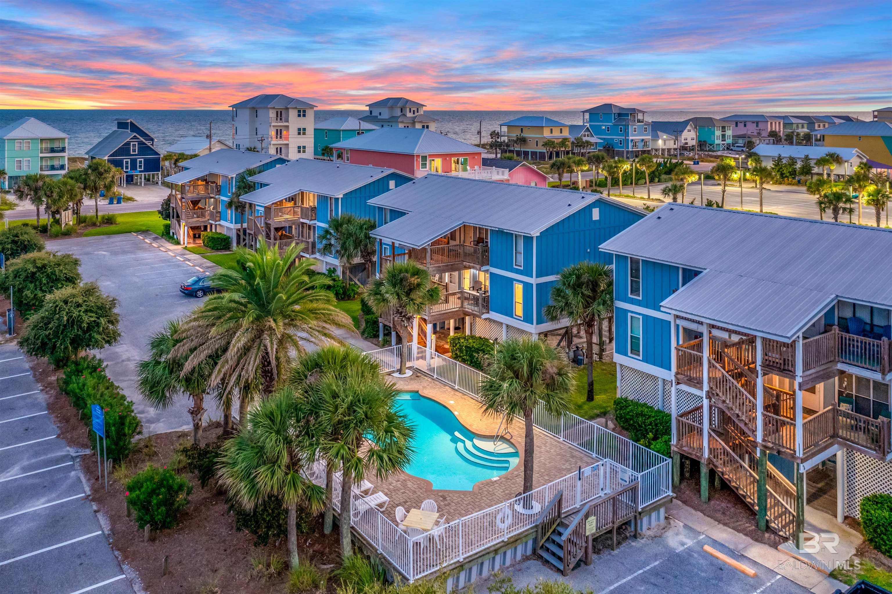 Gulf Shores Condos from $200,000-$300,000