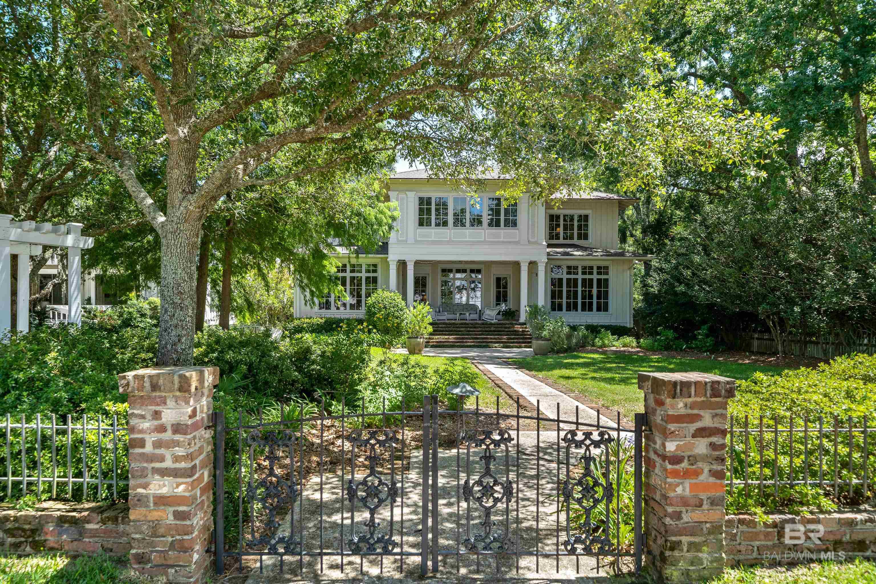 17497 Scenic Highway 98, Fairhope, AL, 36532