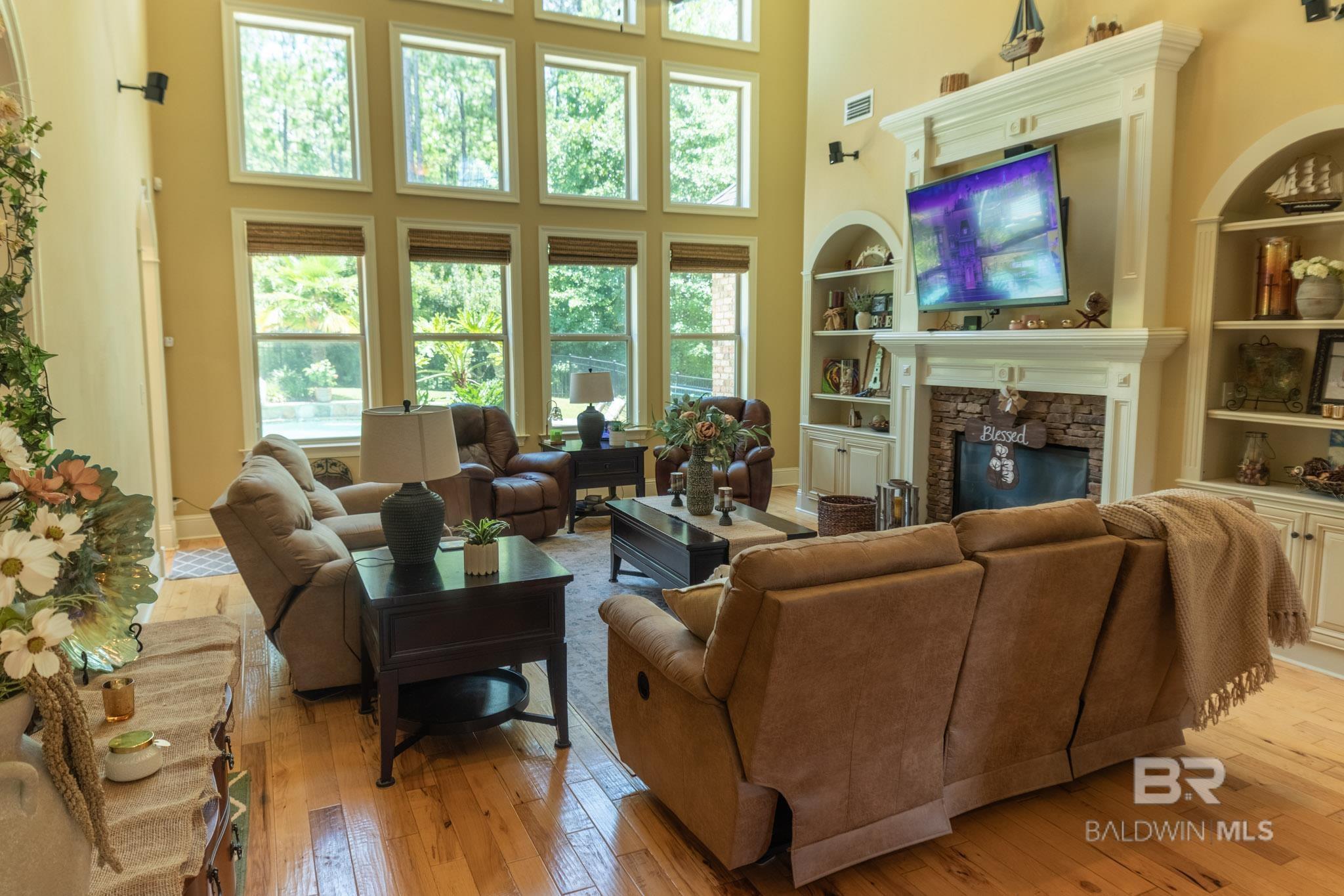 32426 Whimbret Way
