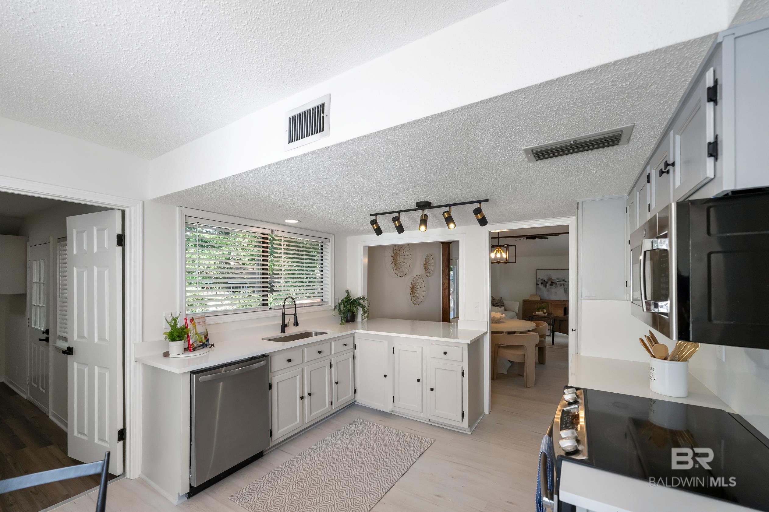 103 Milburn Circle, Daphne, AL, 36526