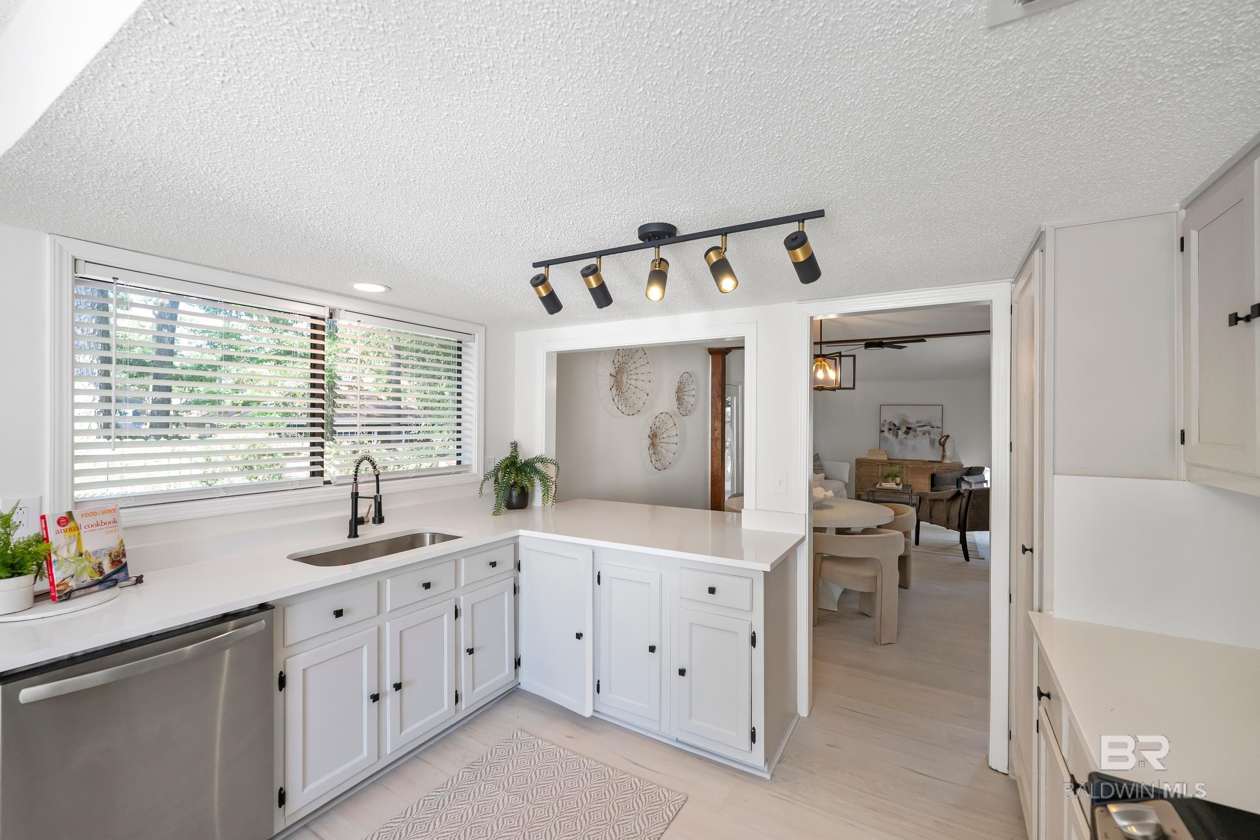 103 Milburn Circle, Daphne, AL, 36526