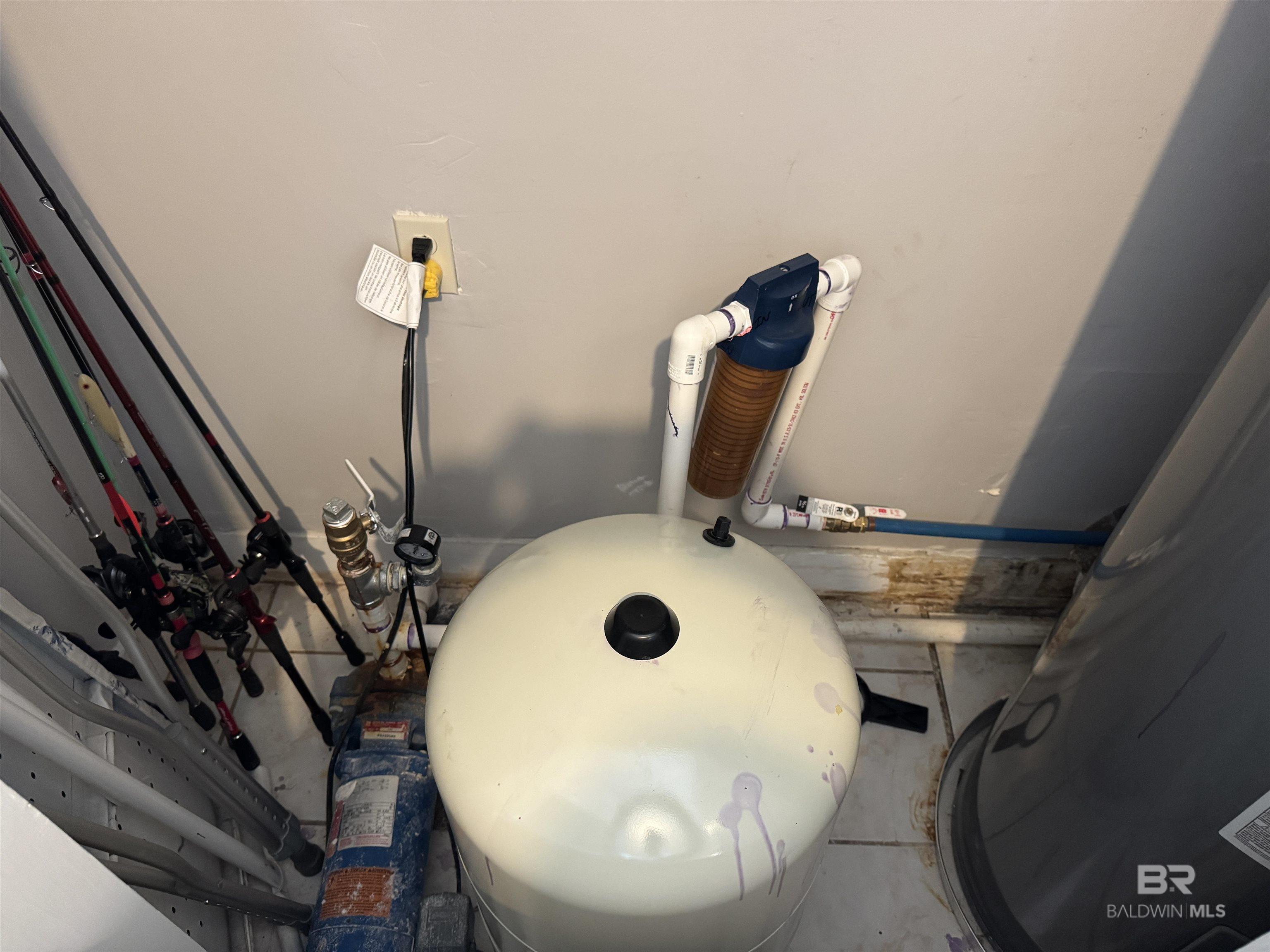 7409 Riverwood Drive East