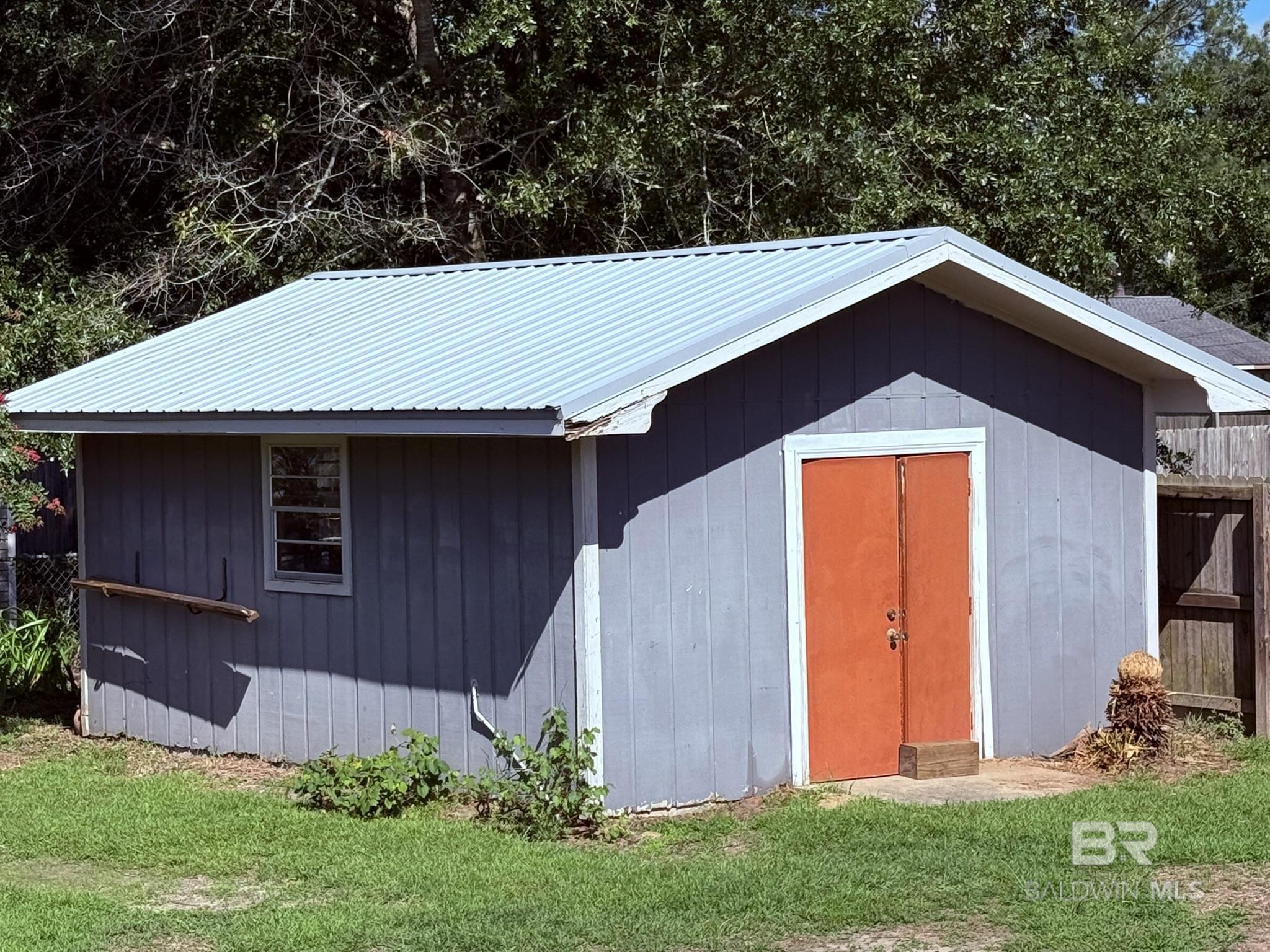 7409 Riverwood Drive East