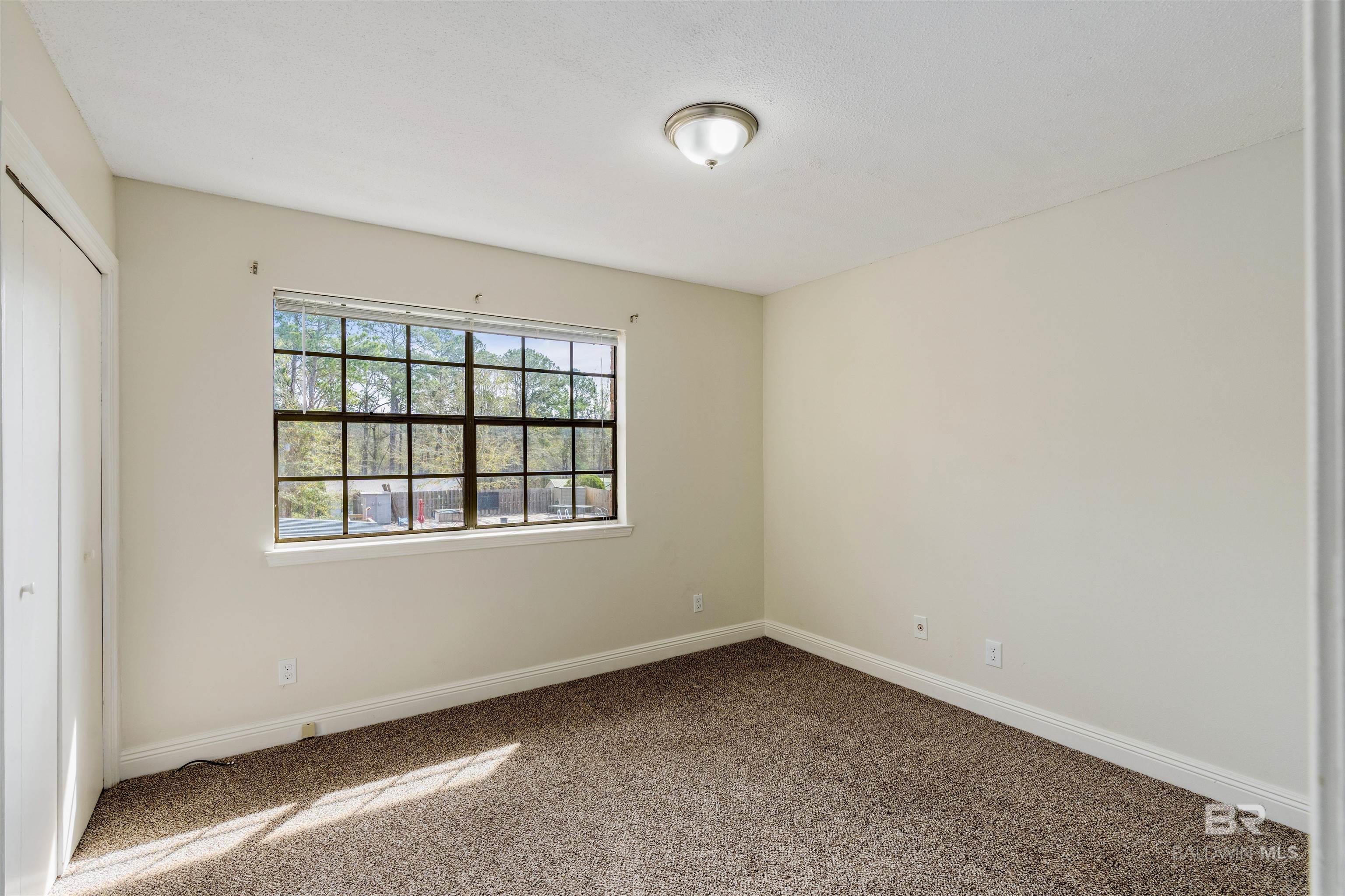 16 Lancers Lane B