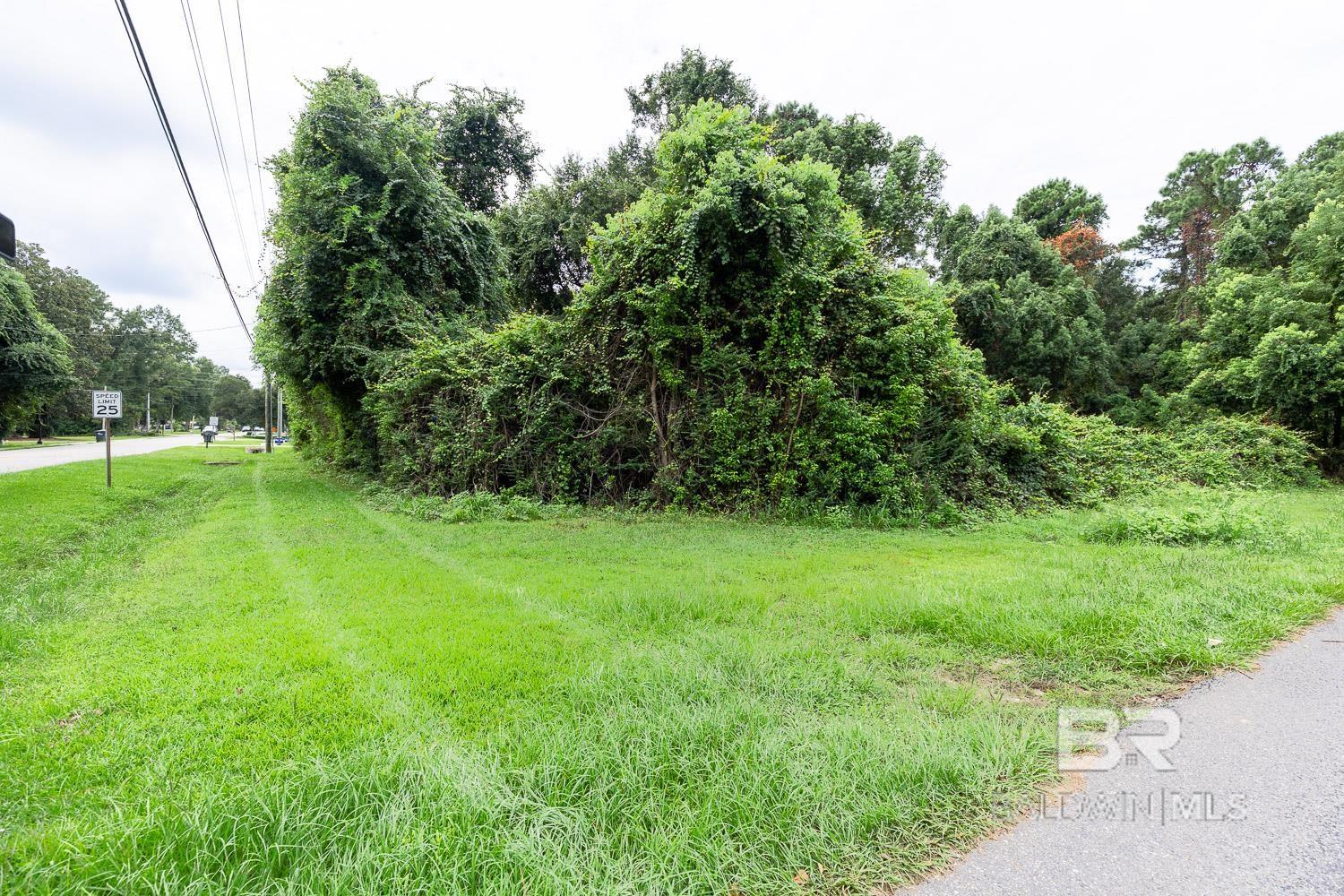 Land For Sale in Daphne AL