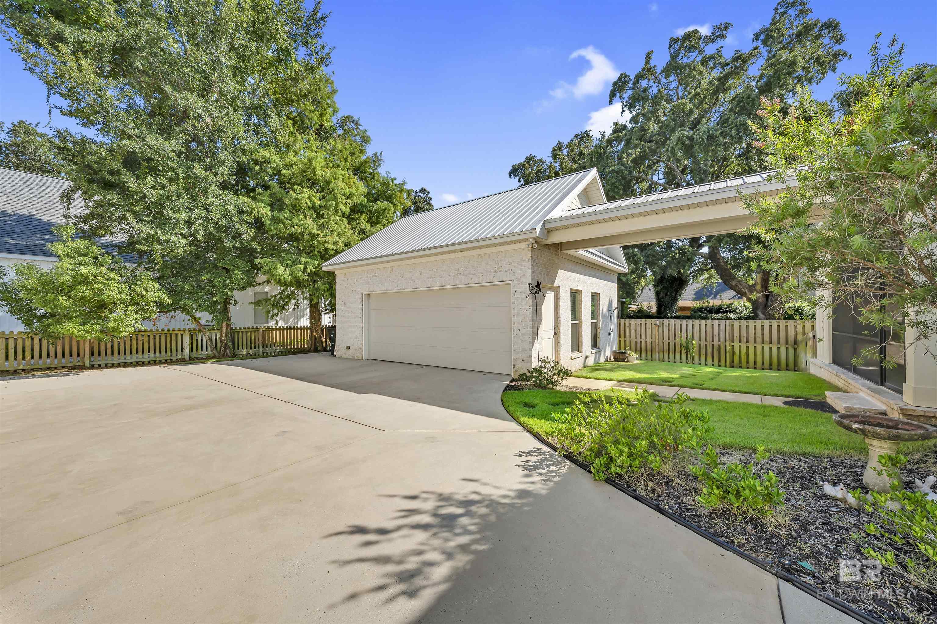 403 S Mobile Street, Fairhope, AL, 36532