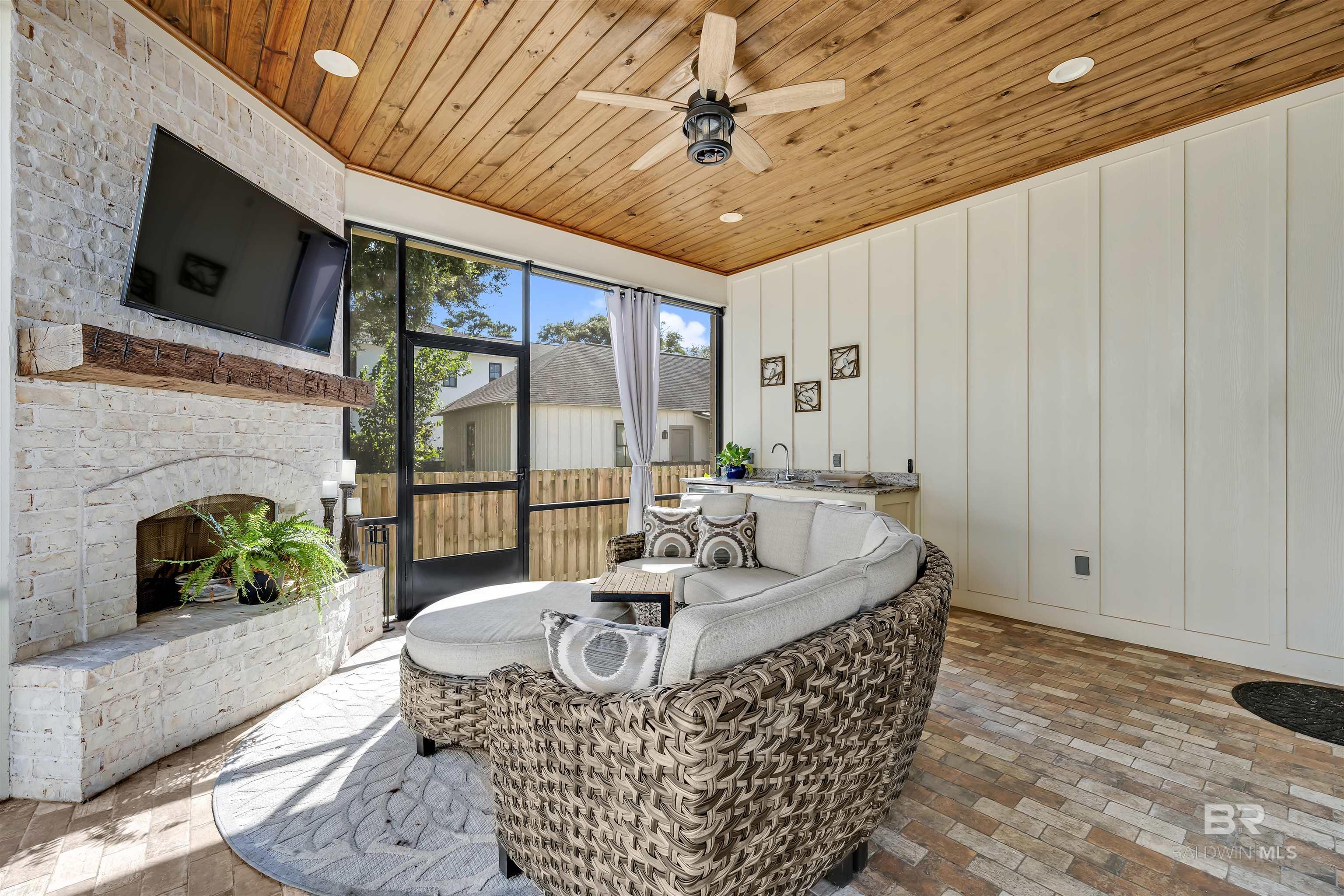 403 S Mobile Street, Fairhope, AL, 36532