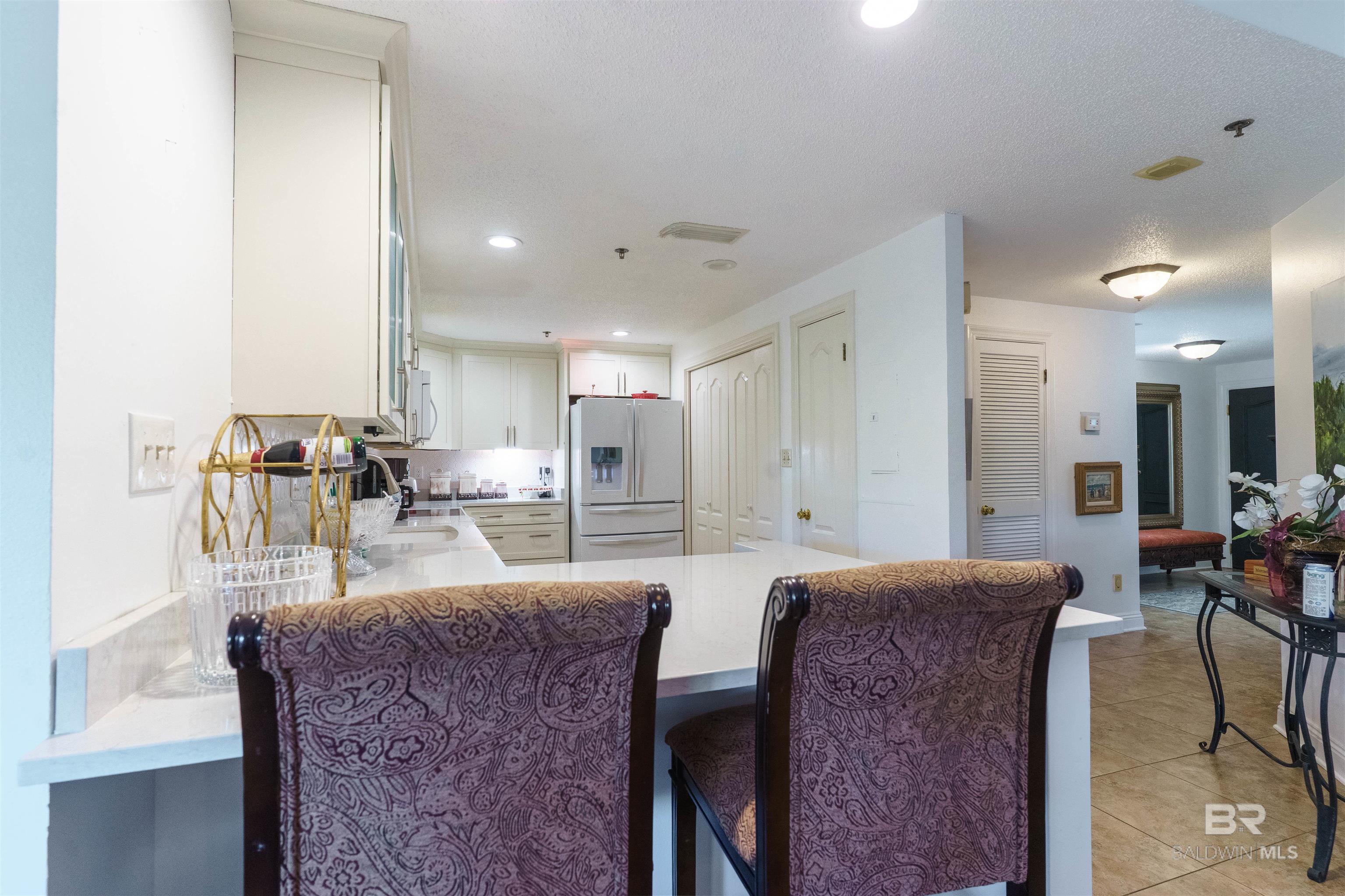 100 Tower Drive UNIT 203c, Daphne, AL, 36526