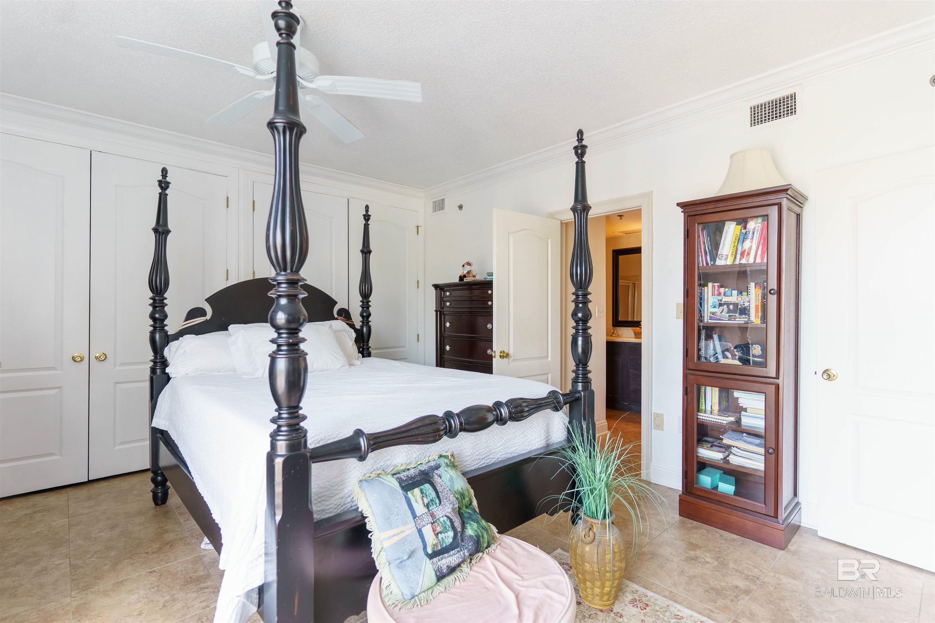 100 Tower Drive UNIT 203c, Daphne, AL, 36526