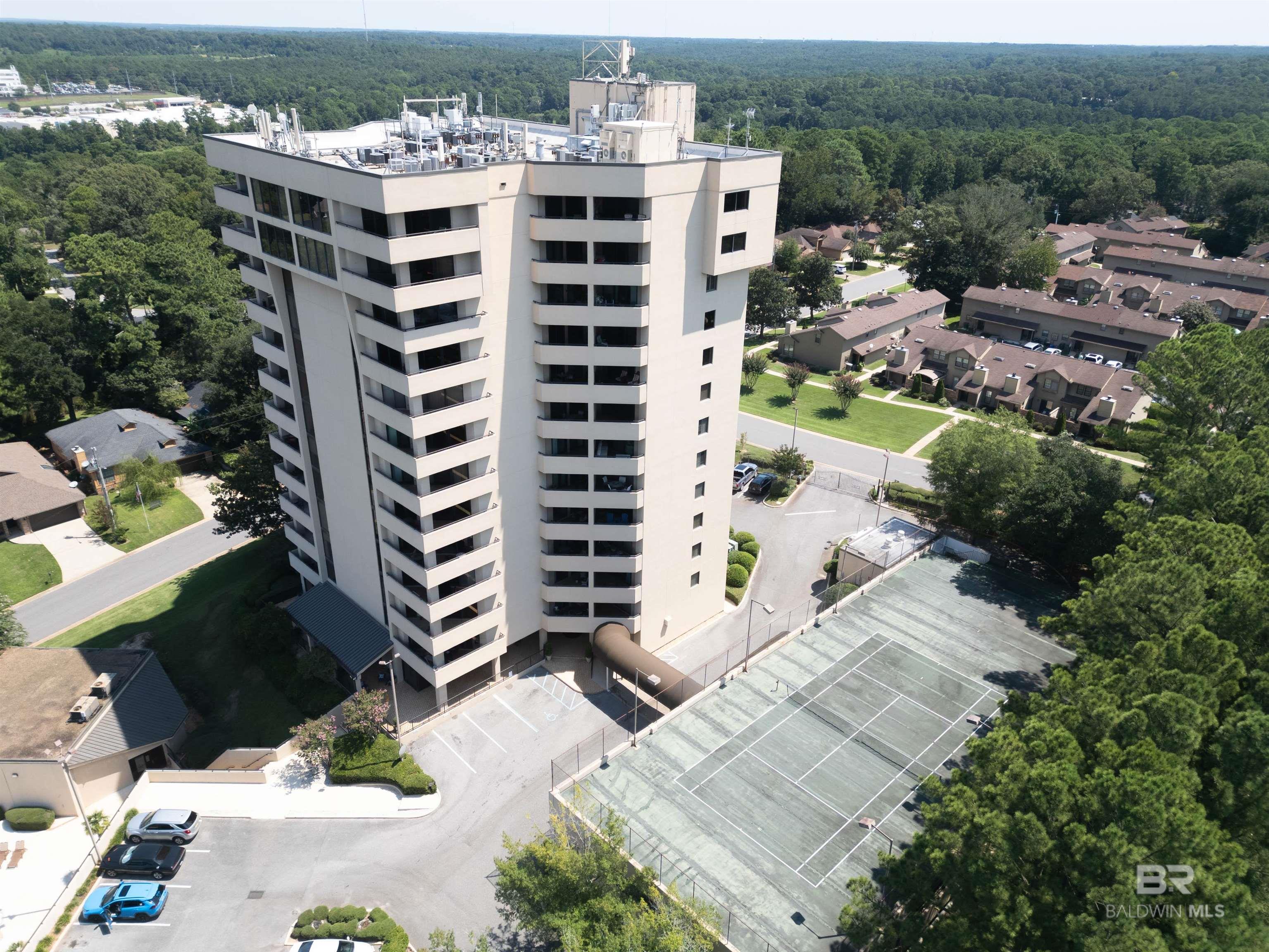 100 Tower Drive UNIT 203c, Daphne, AL, 36526