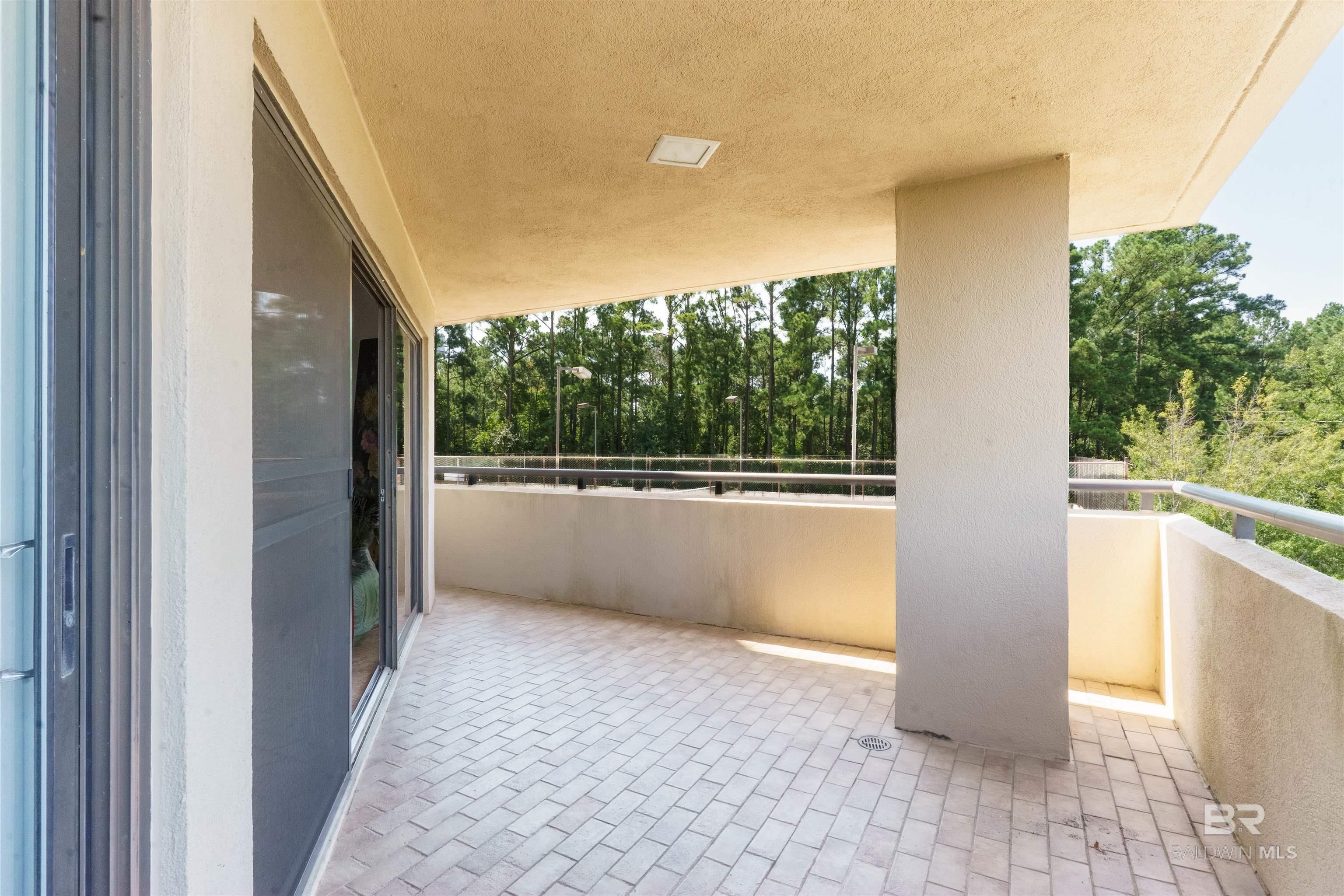 100 Tower Drive UNIT 203c, Daphne, AL, 36526