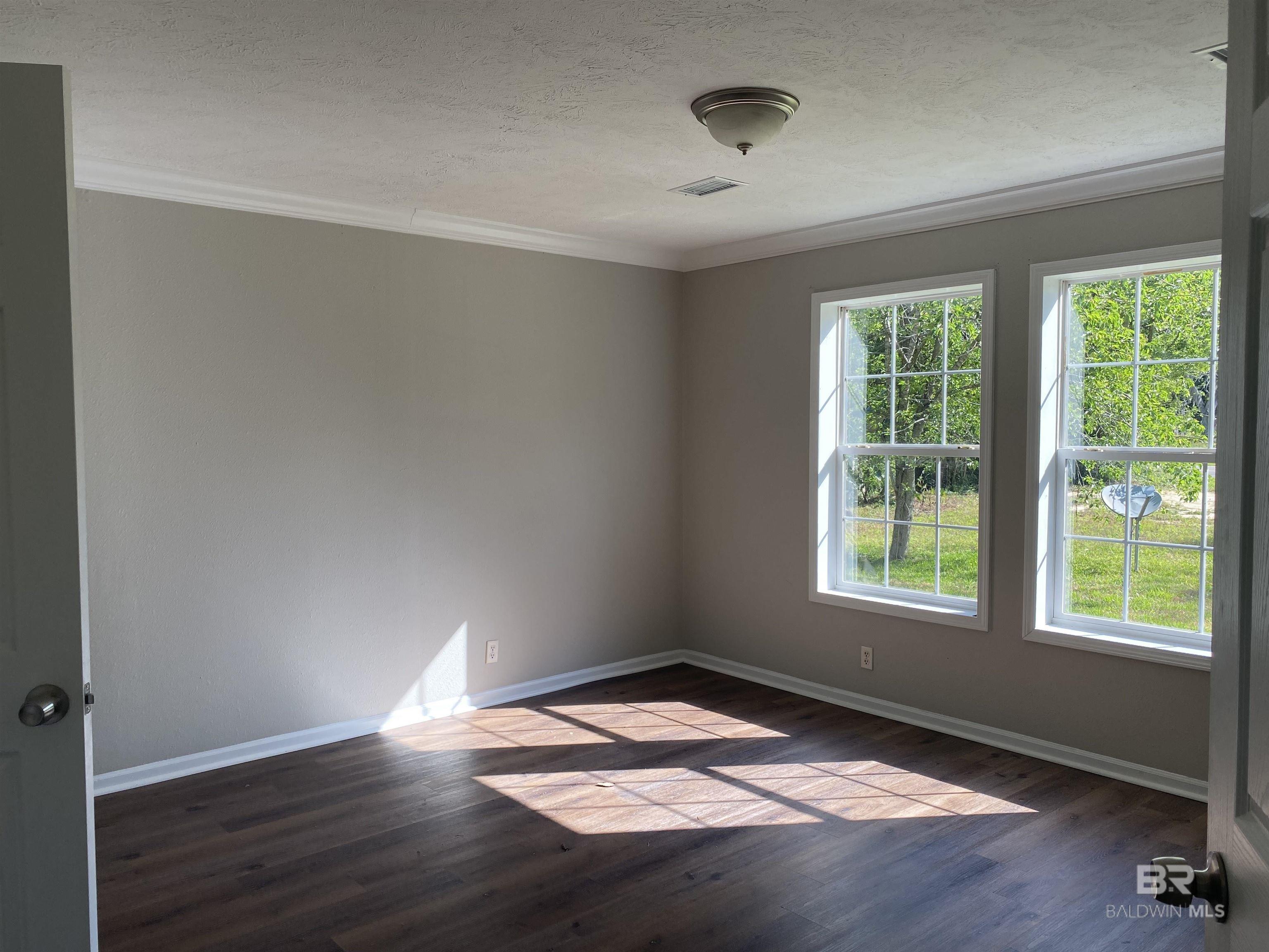 17152 County Road 49