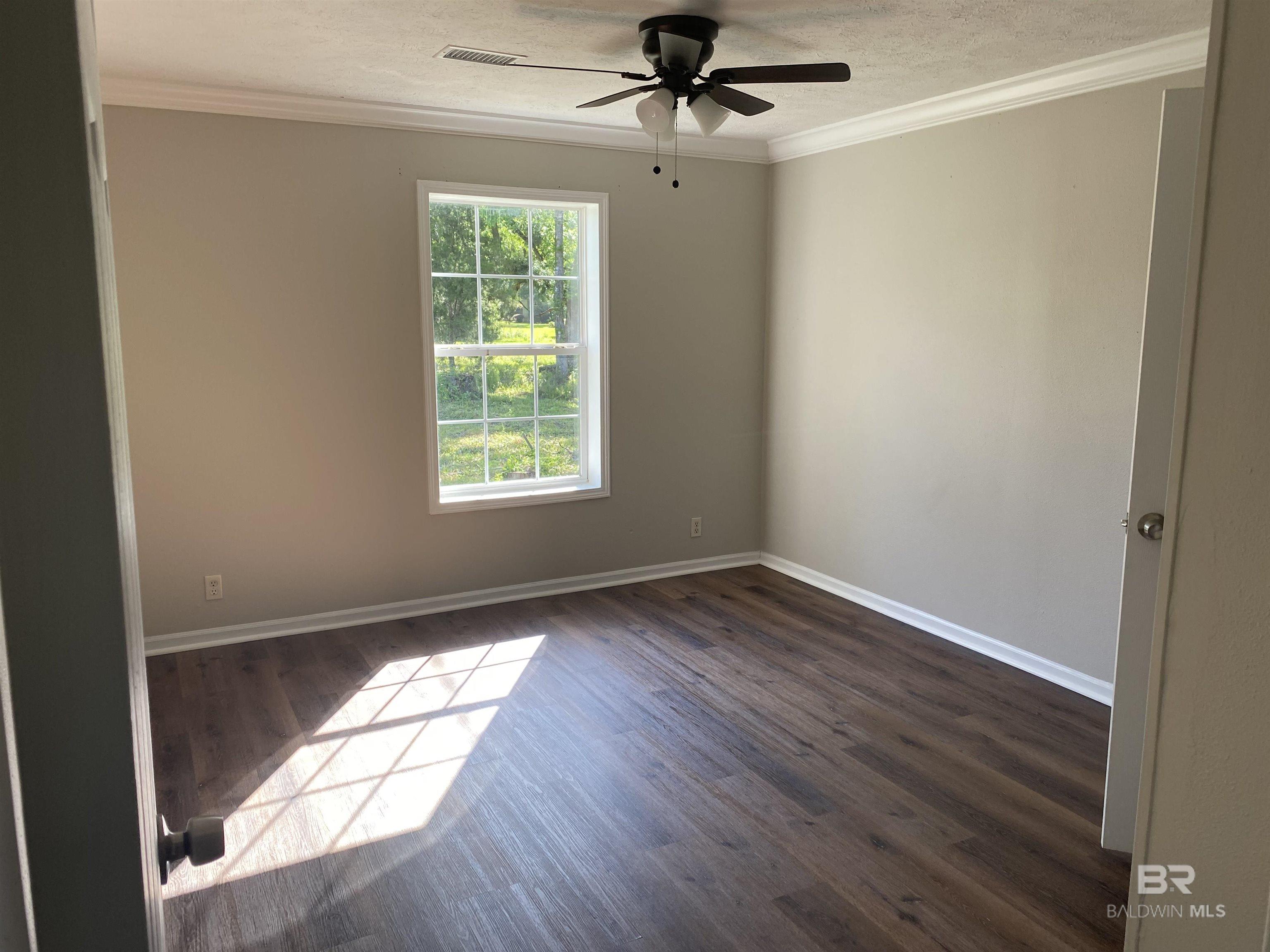 17152 County Road 49