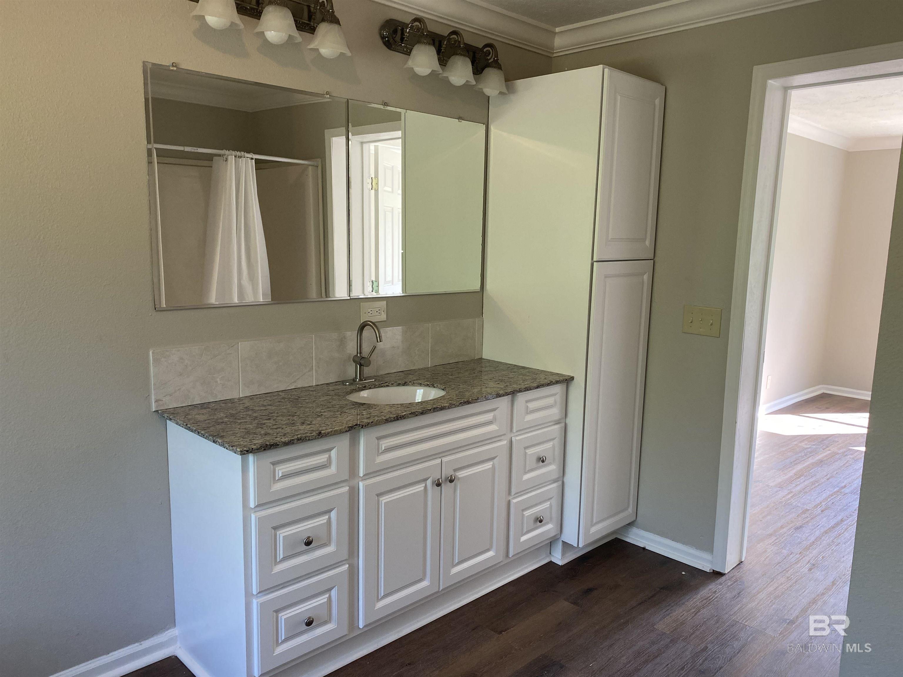 17152 County Road 49