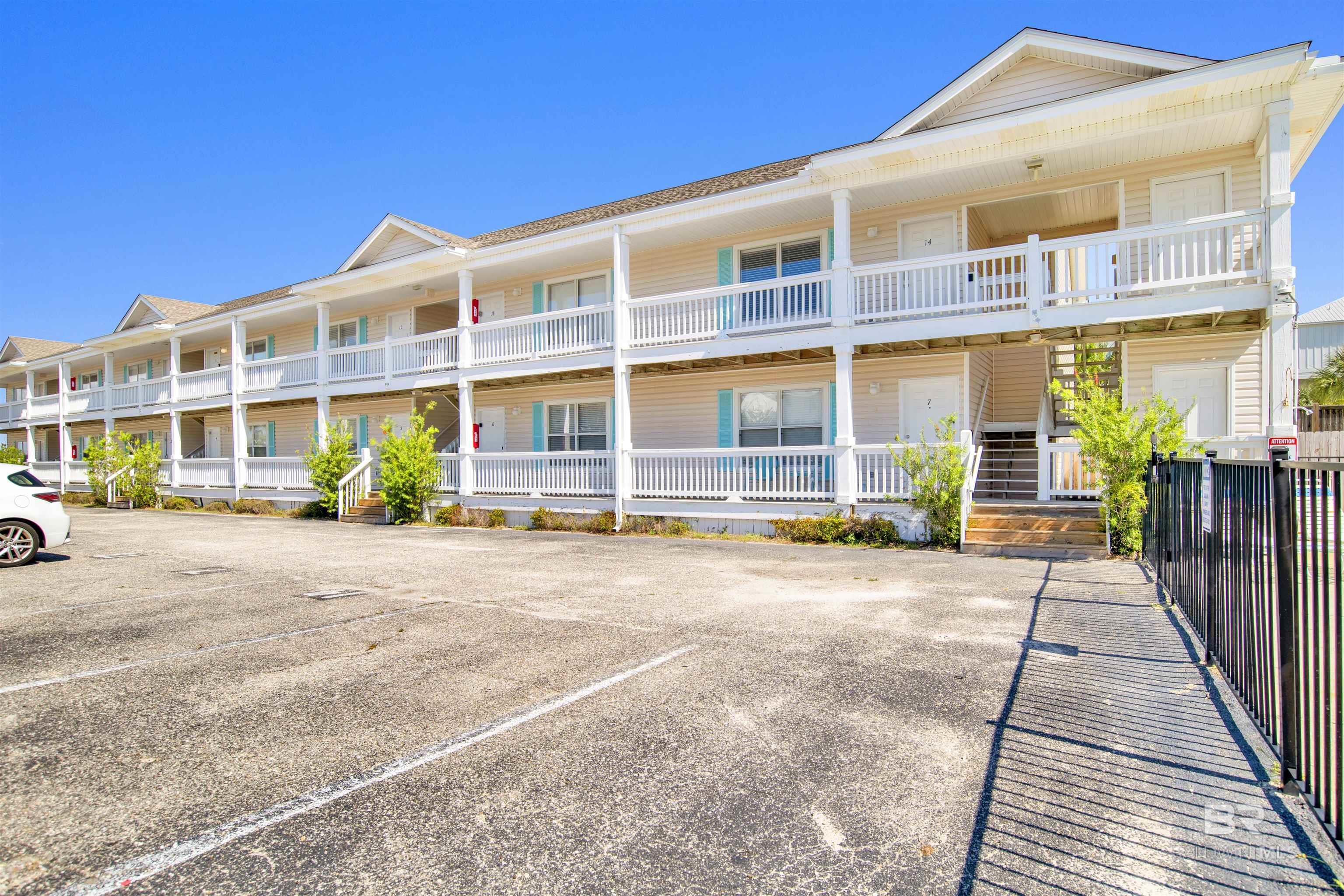 Gulf Shores Condos from $200,000-$300,000