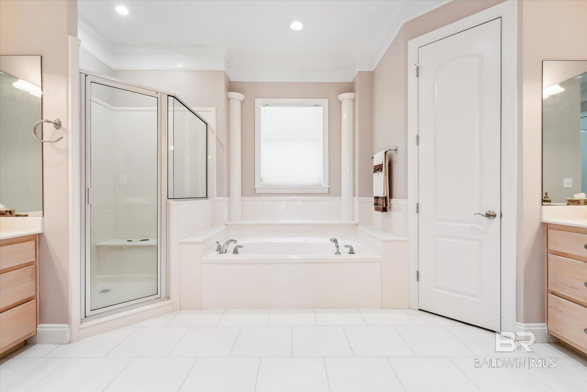 2186 W Beach Boulevard, Gulf Shores, AL, 36542