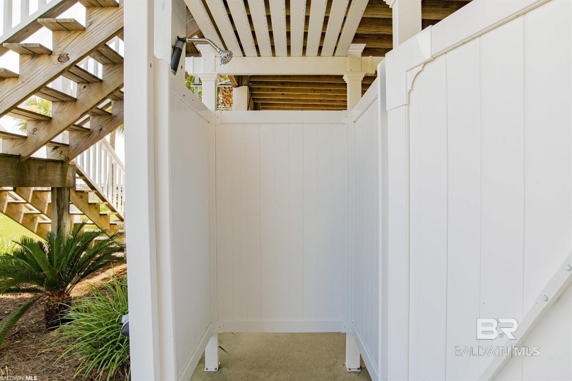 2186 W Beach Boulevard, Gulf Shores, AL, 36542