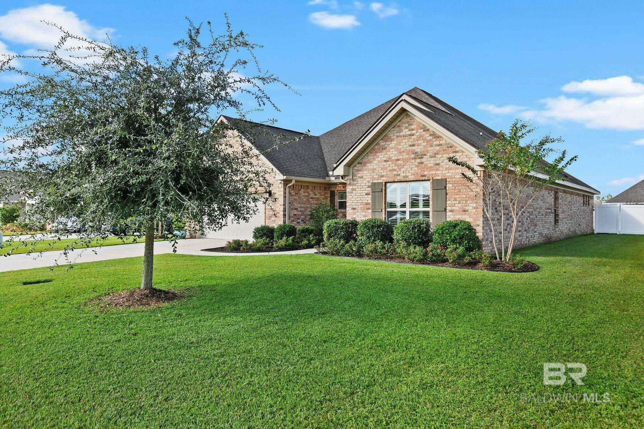 24613 Seattle Slew Way, Daphne, AL, 36526