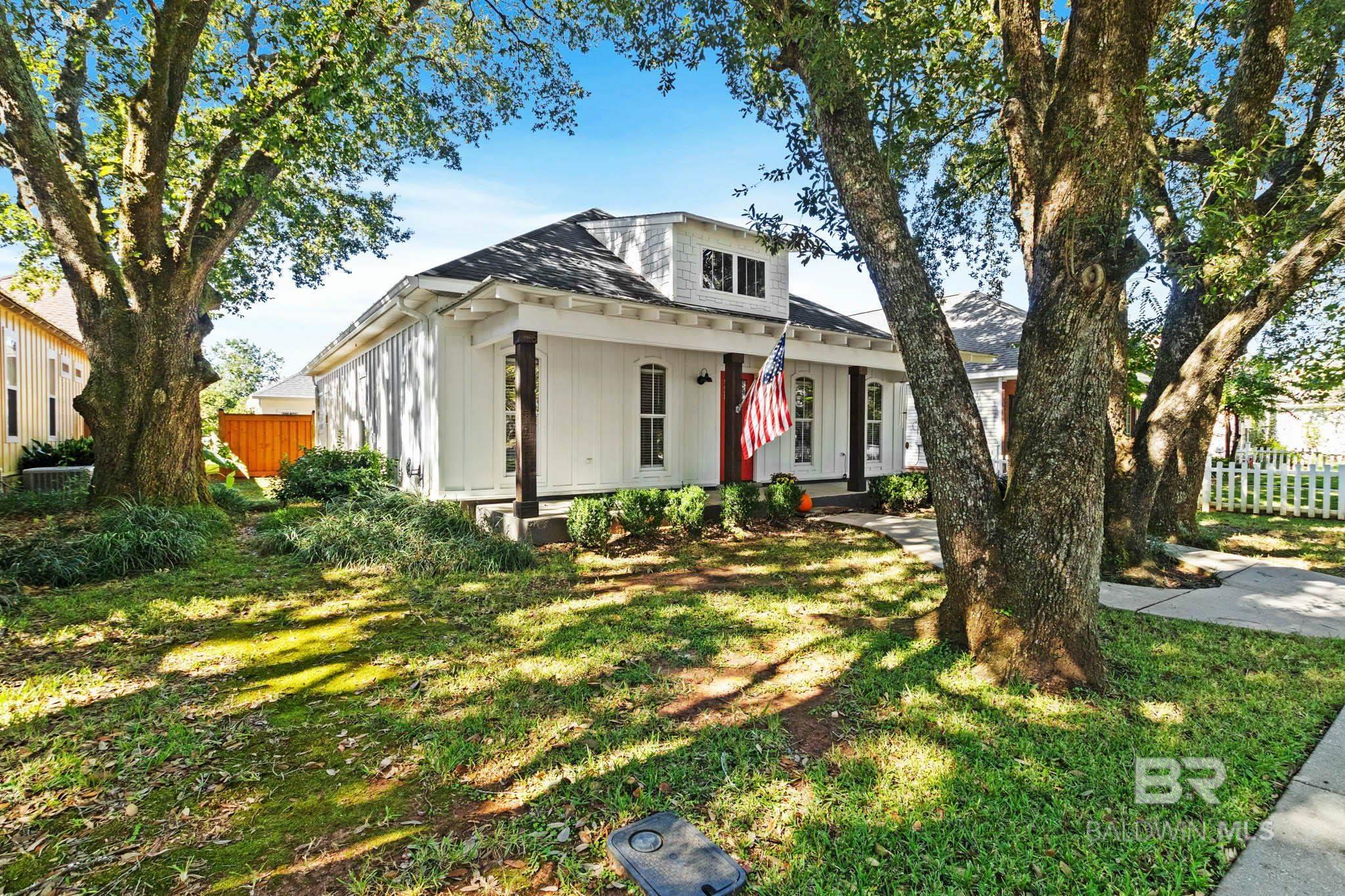 Daphne Homes from $300,000-$400,000