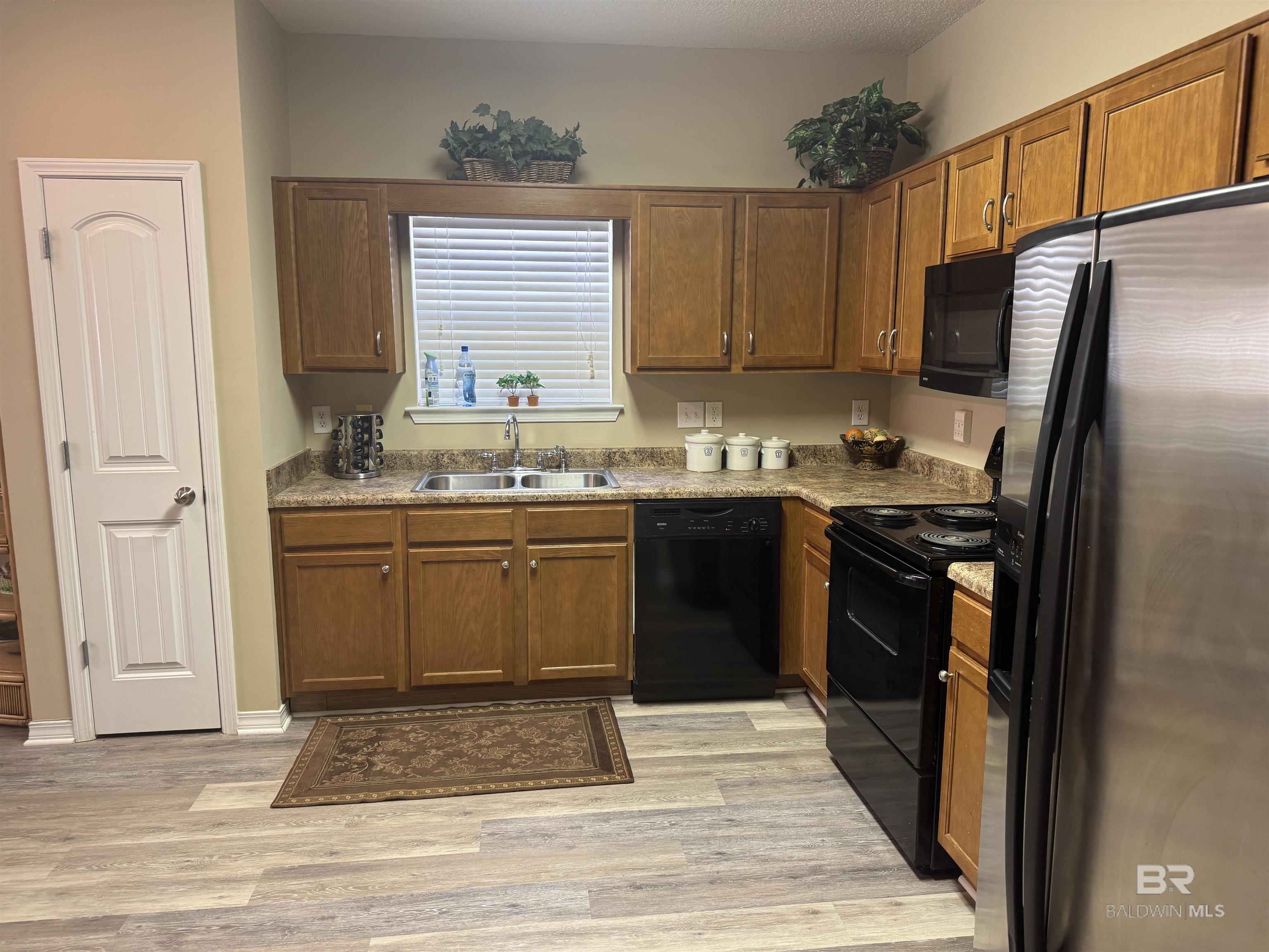 2651 S Juniper Street 1603