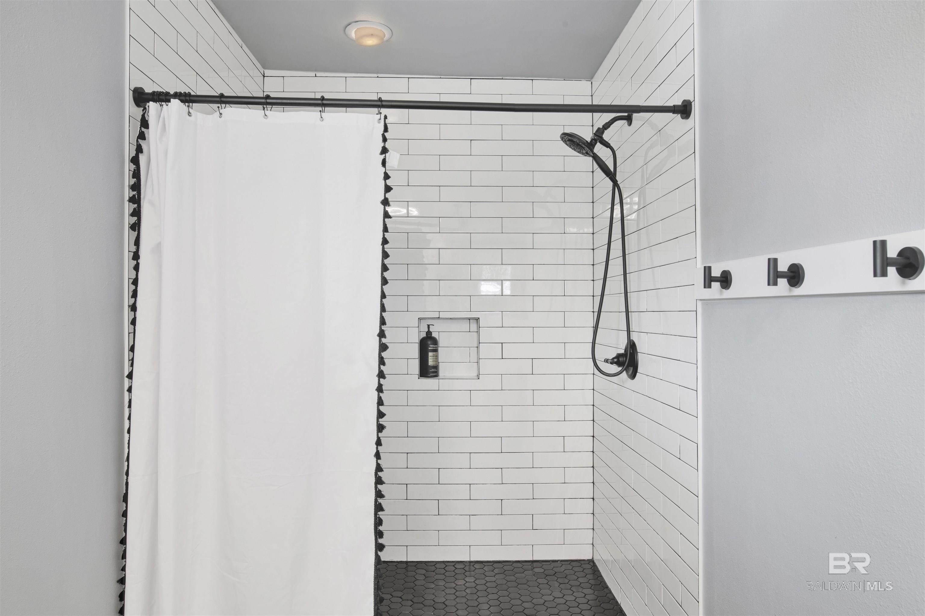 509 Wedgewood Drive, Gulf Shores, AL, 36542