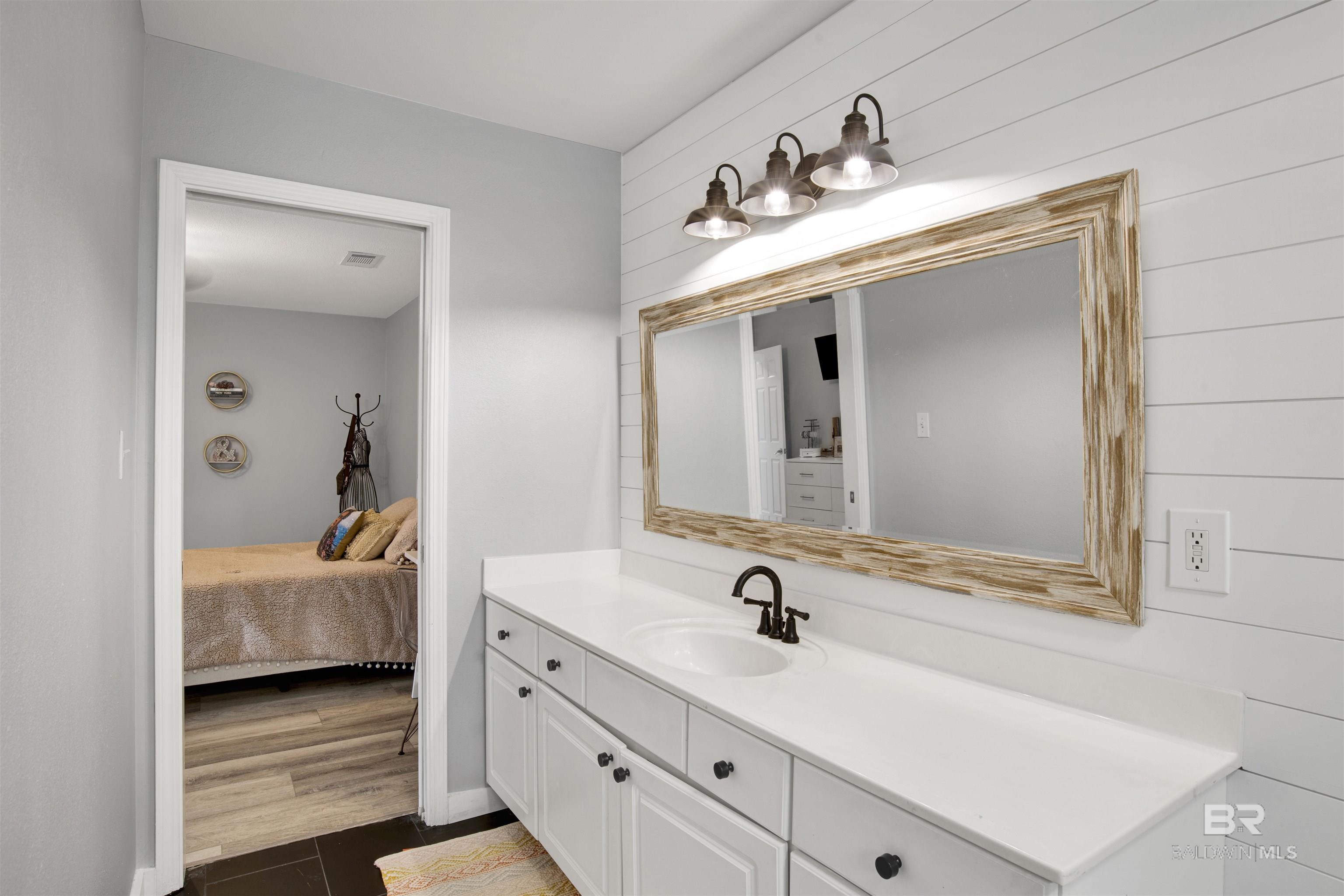 509 Wedgewood Drive, Gulf Shores, AL, 36542