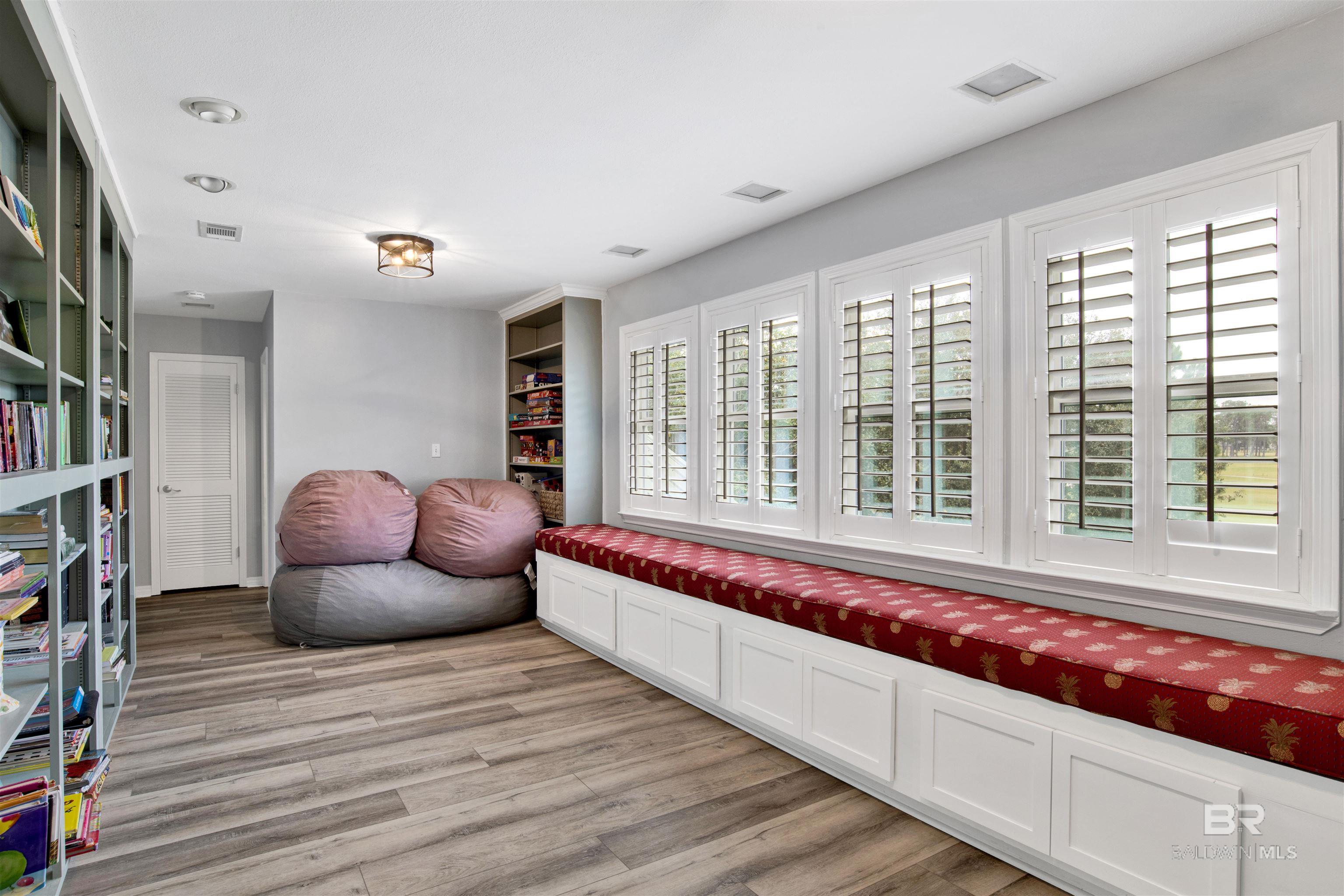 509 Wedgewood Drive, Gulf Shores, AL, 36542